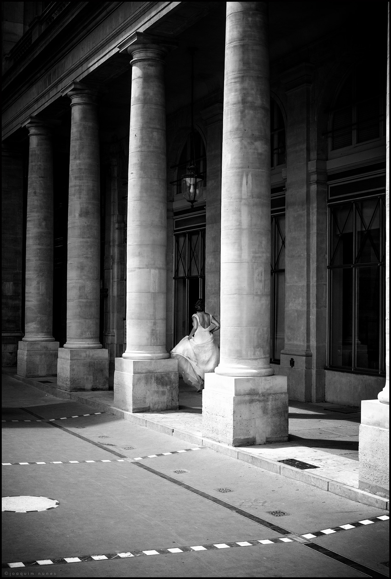 Leica M8 sample photo. The bride in paris photography