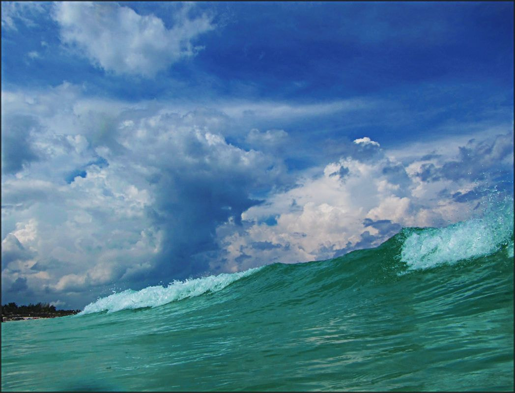 Canon PowerShot D20 sample photo. Splash photography