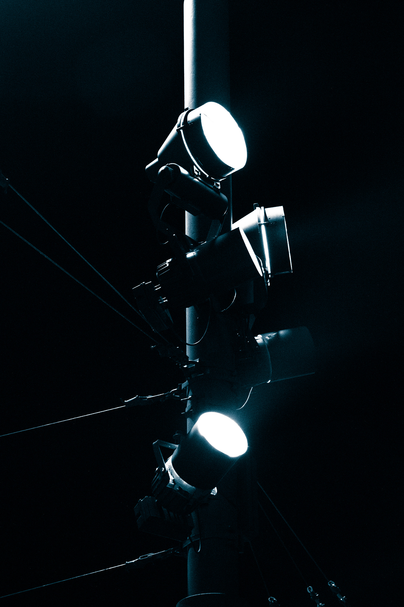 Canon EF 28-135mm F3.5-5.6 IS USM sample photo. Lights in the darkness #2 photography