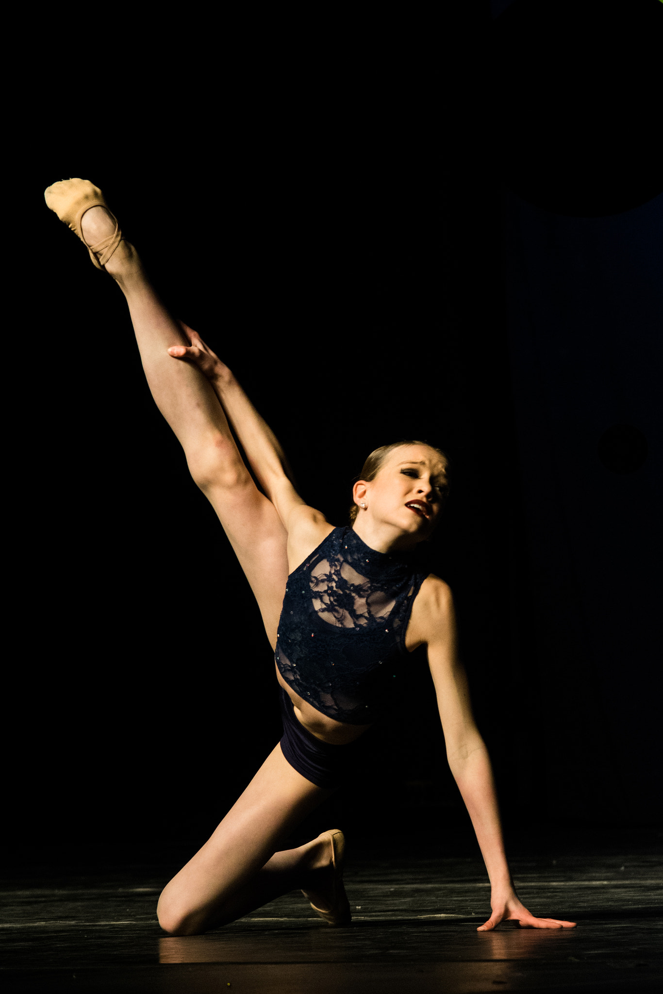 Sigma 70-200mm F2.8 EX DG OS HSM sample photo. Mackenzie photography