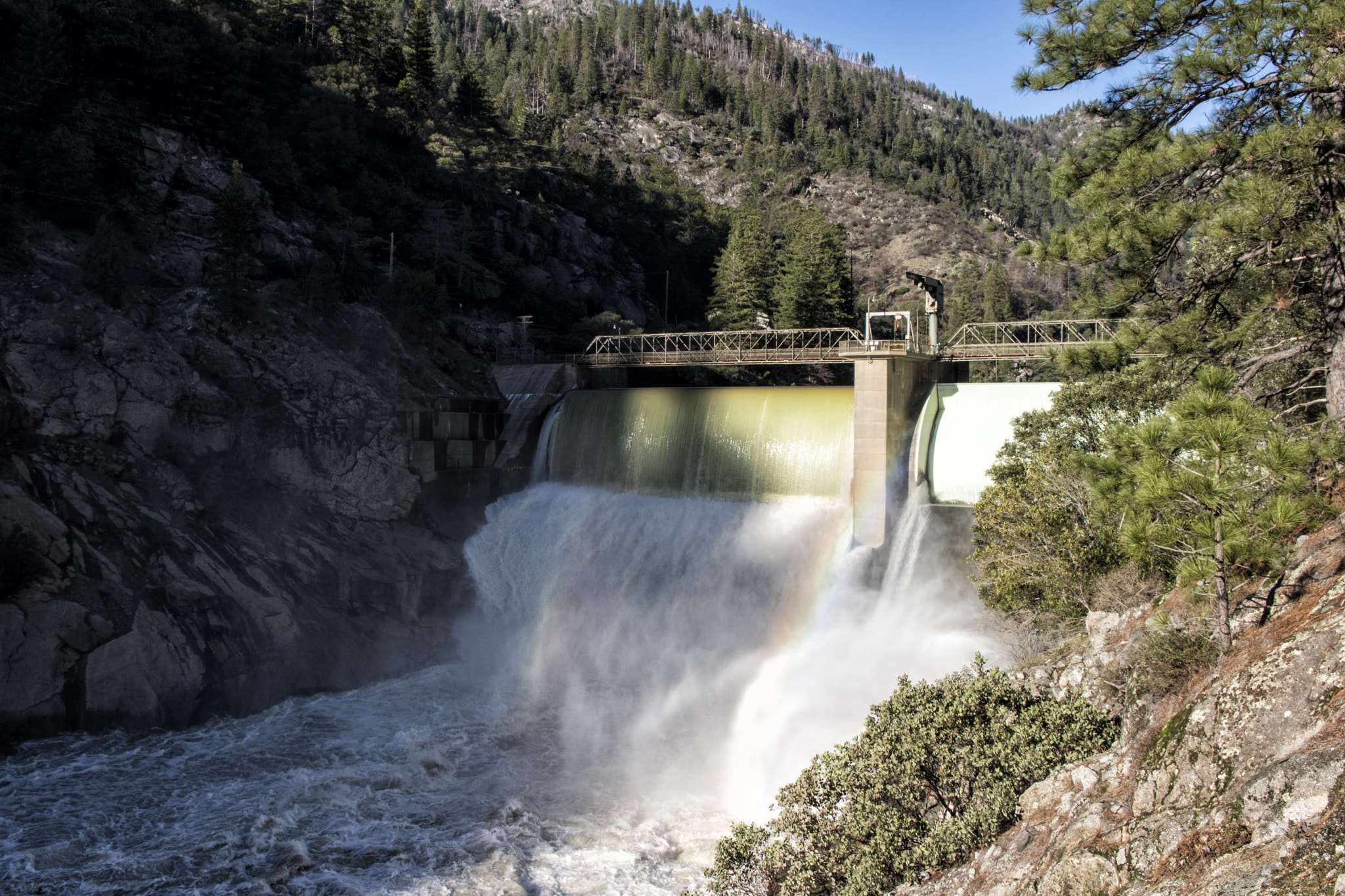 Pentax K-70 sample photo. Spillway photography