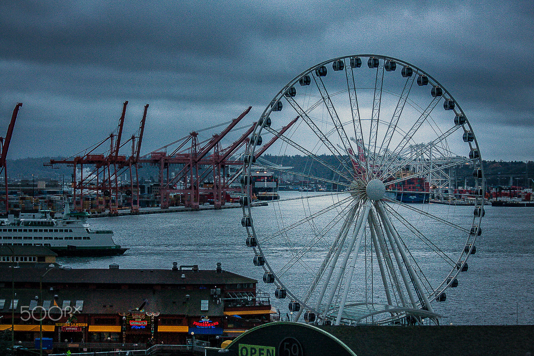 Canon EF 70-300mm F4-5.6 IS USM sample photo. The big wheel photography