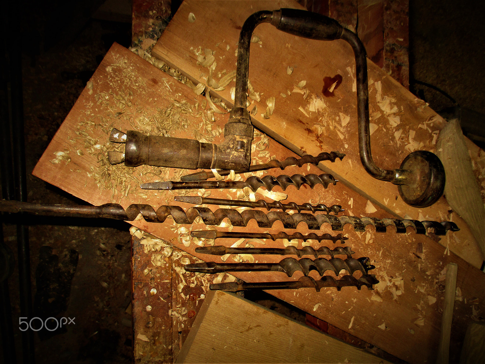 Canon PowerShot ELPH 160 (IXUS 160 / IXY 150) sample photo. Brace and bits photography