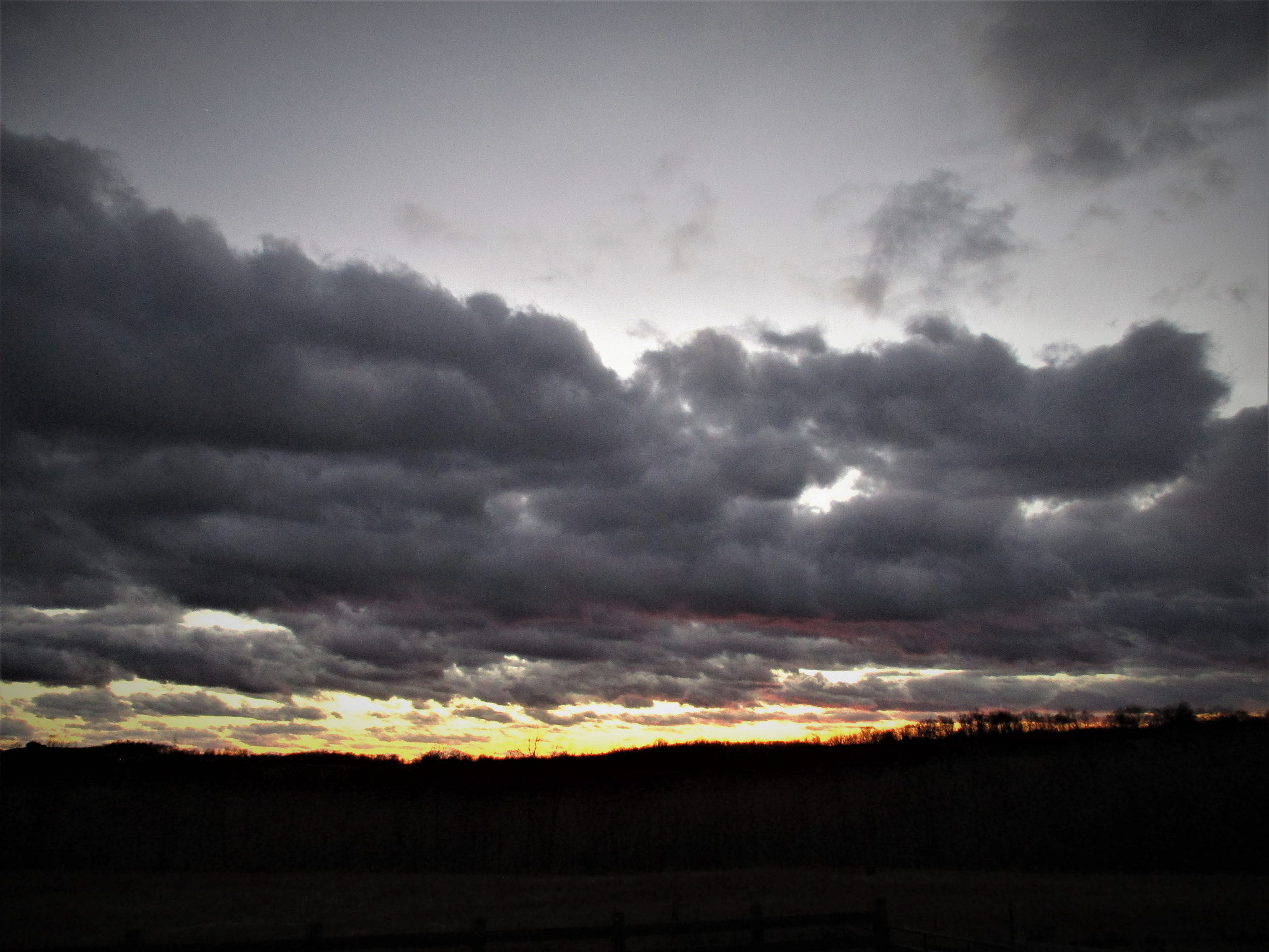 Canon PowerShot ELPH 160 (IXUS 160 / IXY 150) sample photo. Sunset photography