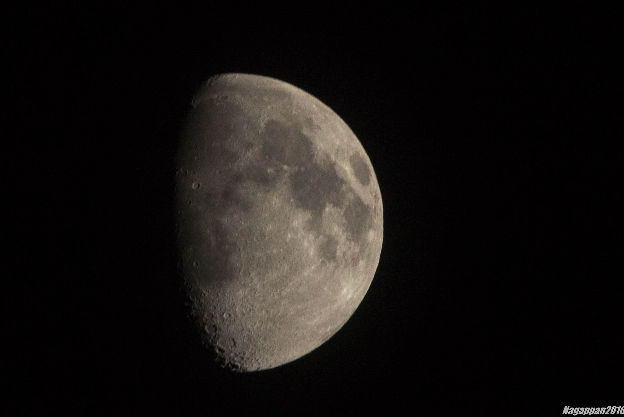 Tamron SP 150-600mm F5-6.3 Di VC USD sample photo. Moon up-close photography