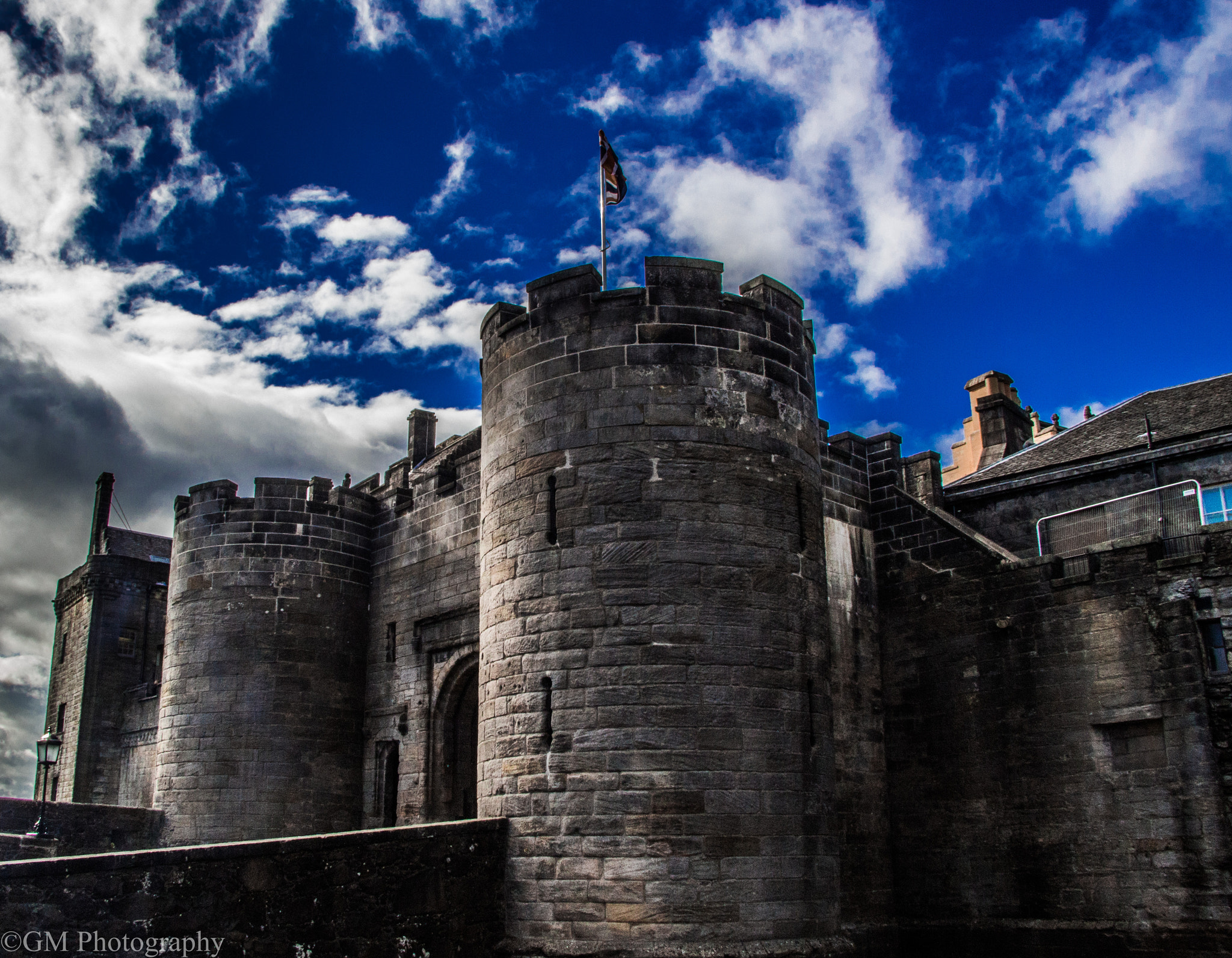 Canon EF-S 17-85mm F4-5.6 IS USM sample photo. Stirling castle photography