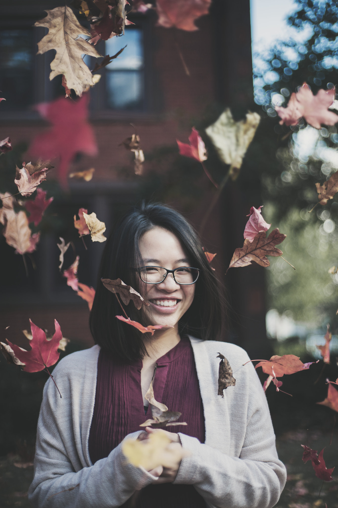 50mm F1.8 OSS sample photo. Fall leaves photography