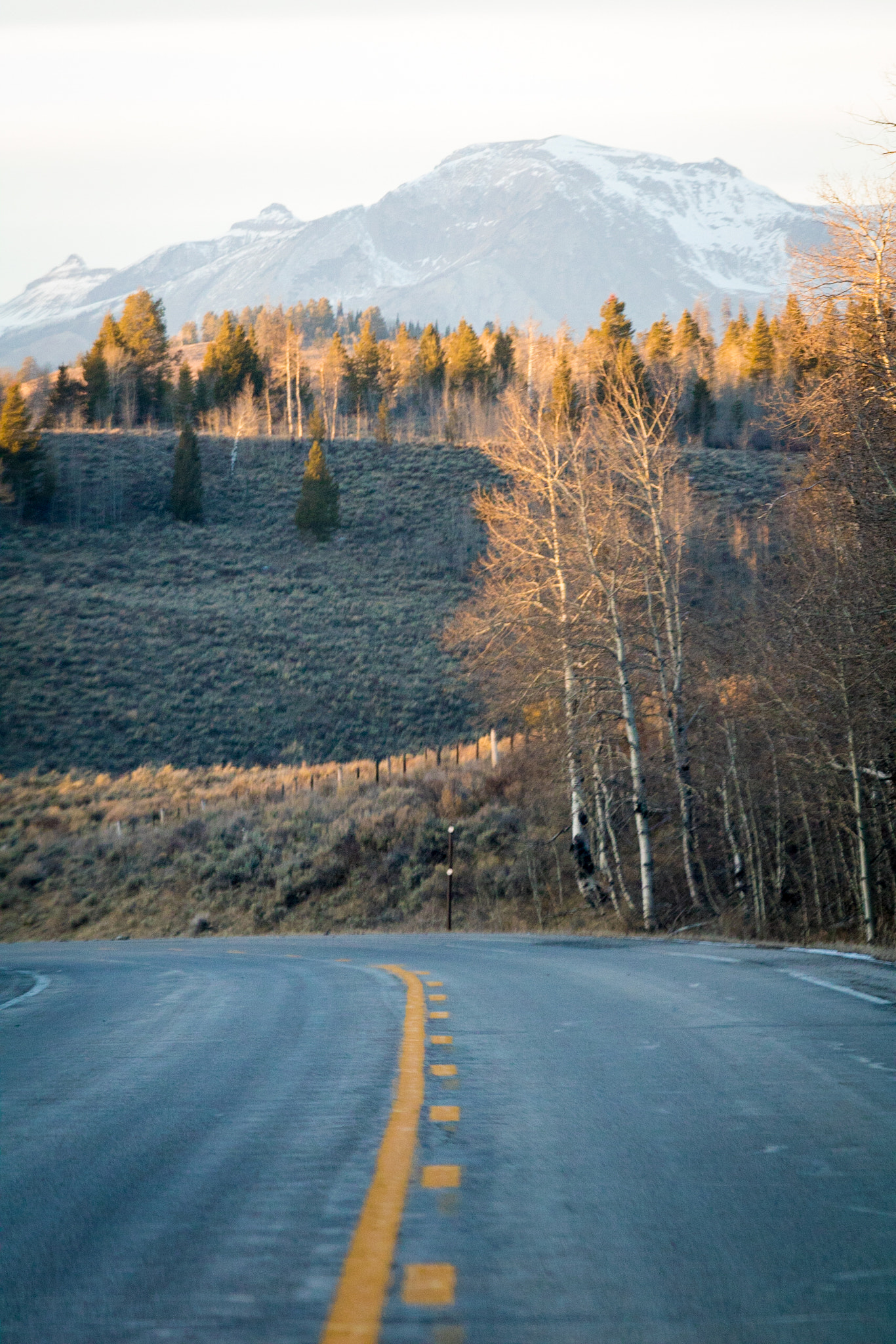Canon EF 70-200mm F2.8L USM sample photo. Road to the tetons photography