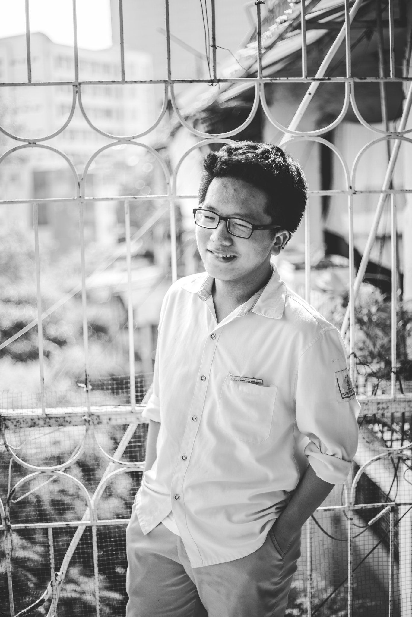 50mm F1.8 OSS sample photo. Bw portrait photography