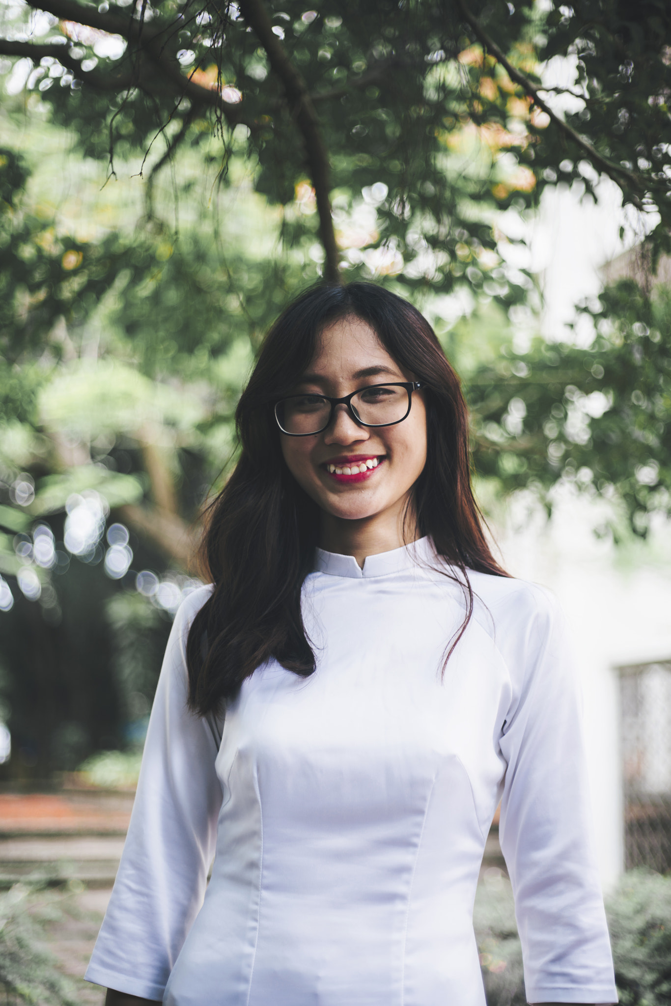 50mm F1.8 OSS sample photo. Film portrait photography