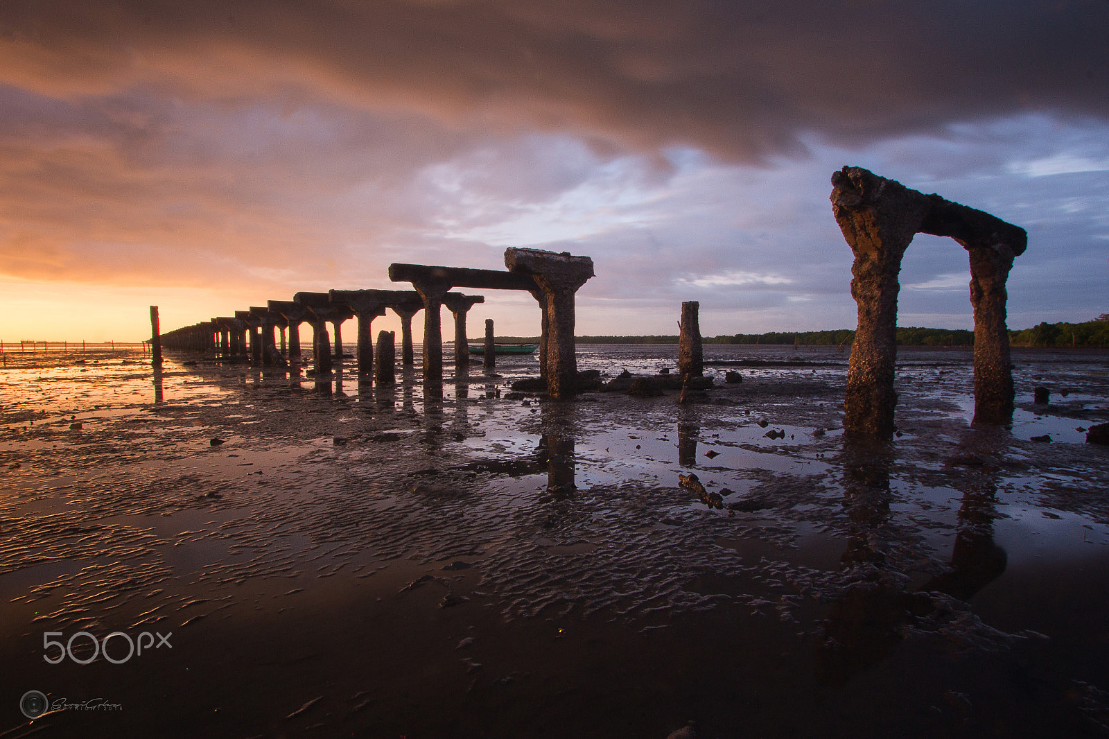 Canon EF-S 10-22mm F3.5-4.5 USM sample photo. 30th december, sundown at old port ruins photography