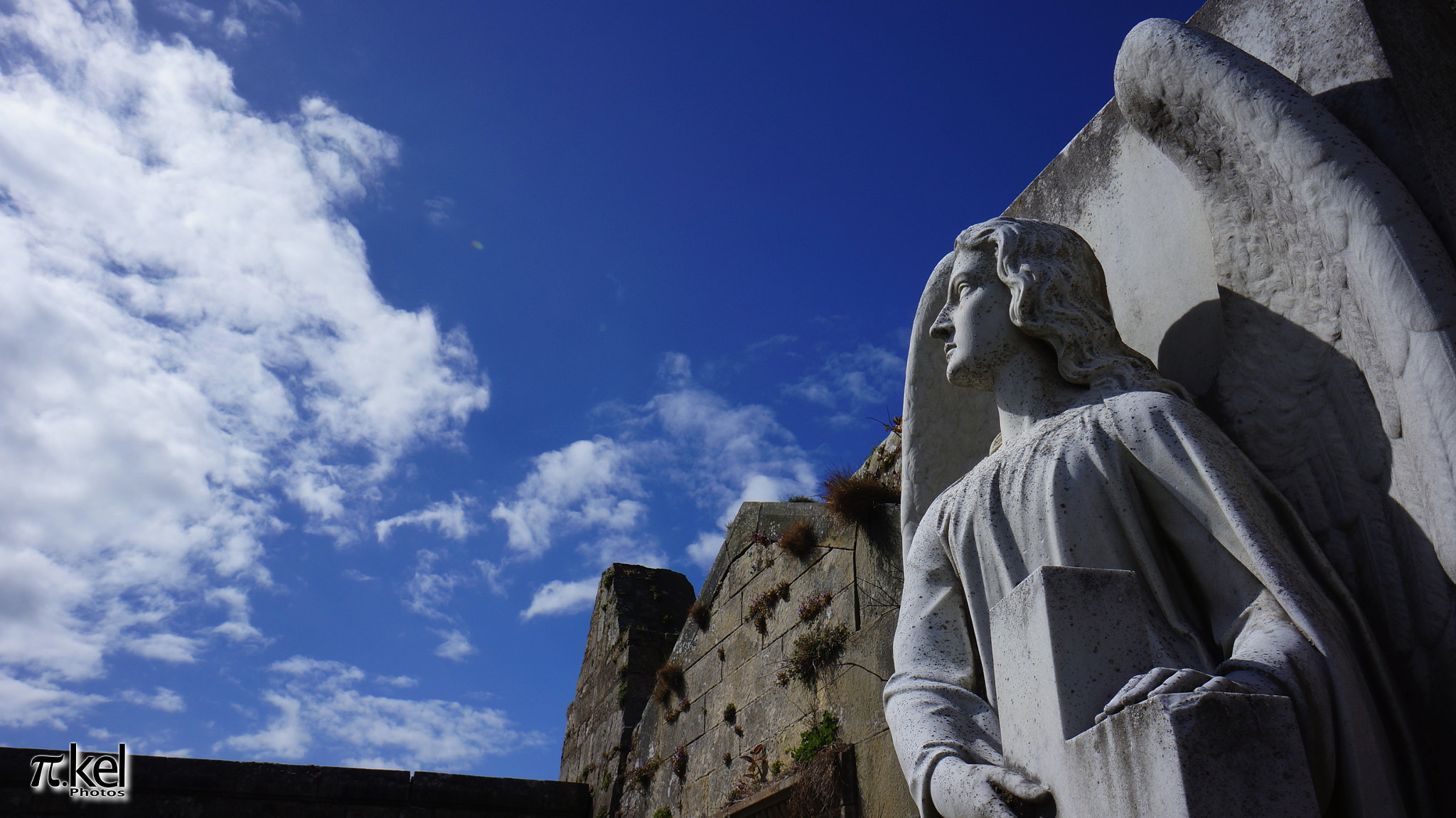 Sony Alpha NEX-5N sample photo. Angel looking the heaven photography