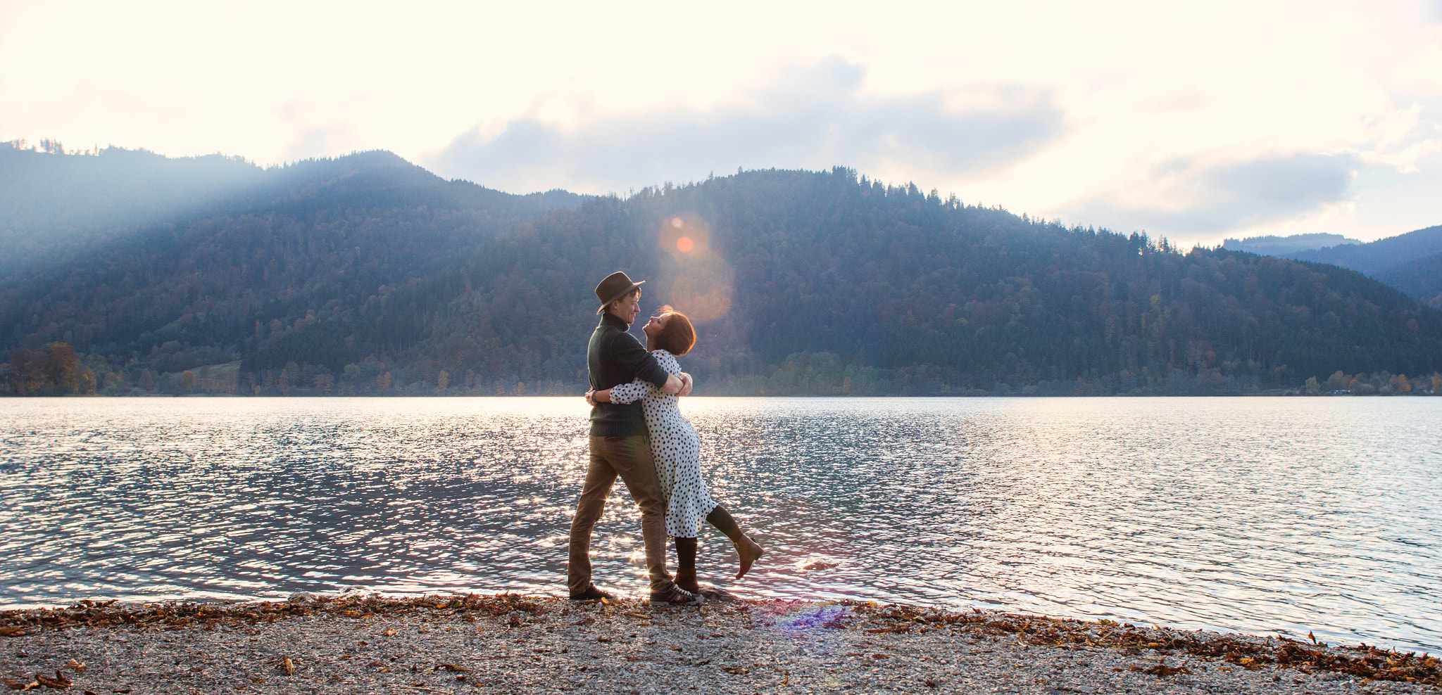 Canon EOS 60D + Canon EF 20mm F2.8 USM sample photo. Love story photography