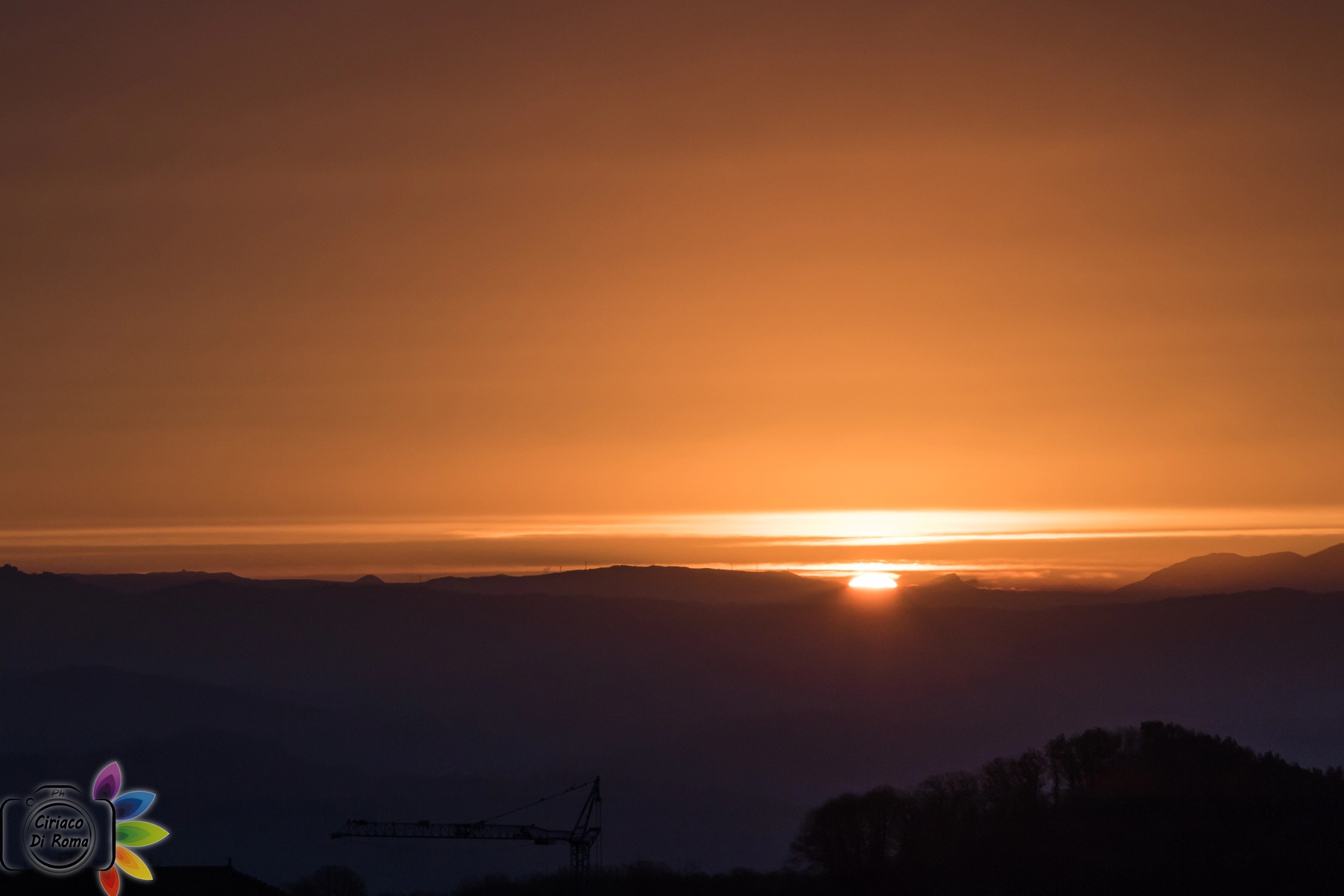 Canon EOS 760D (EOS Rebel T6s / EOS 8000D) + Canon EF-S 17-85mm F4-5.6 IS USM sample photo. Sunrise in irpinia photography