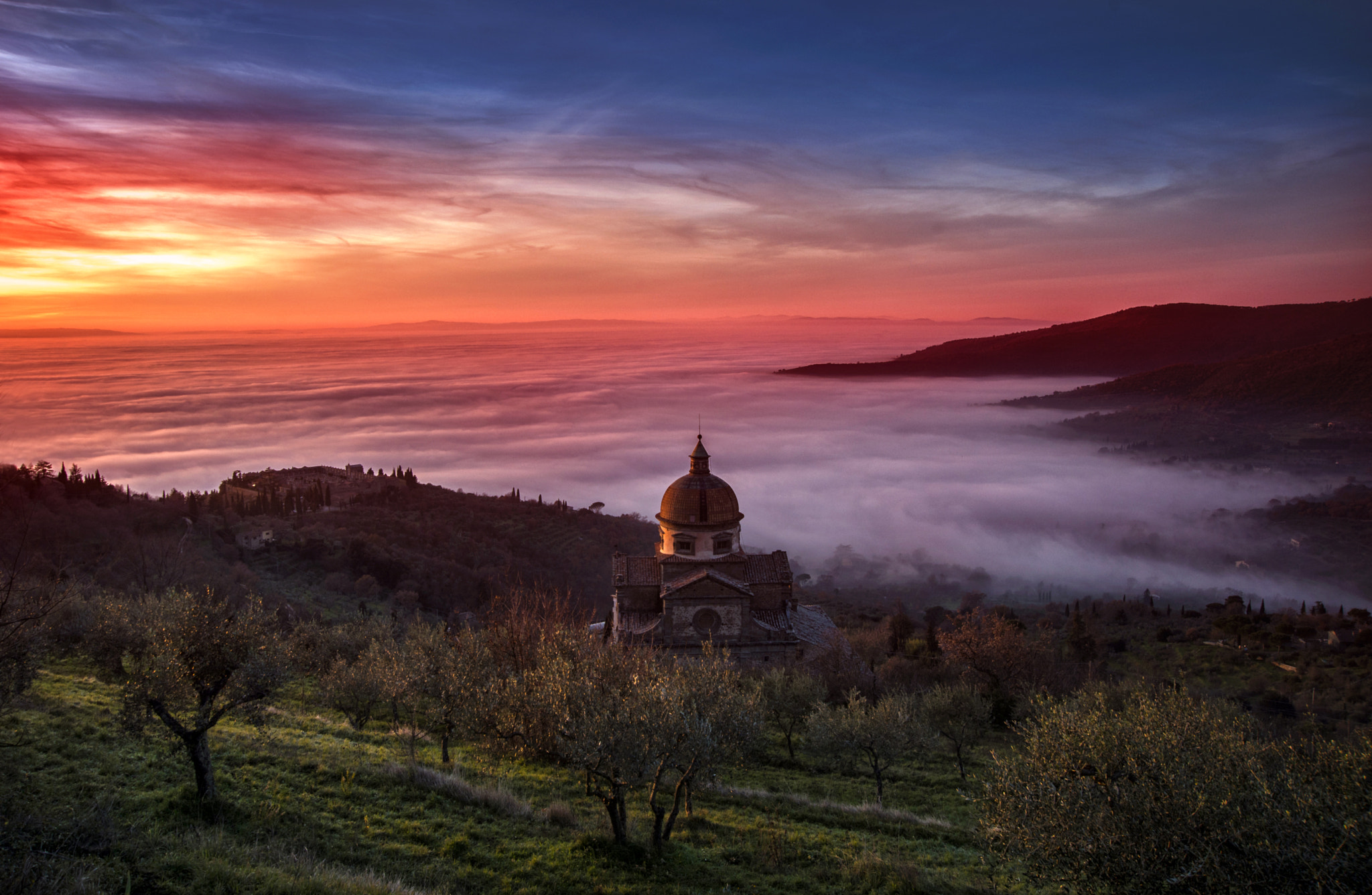 Nikon AF Nikkor 24-85mm F2.8-4D IF sample photo. Sunset of  santo stefano photography