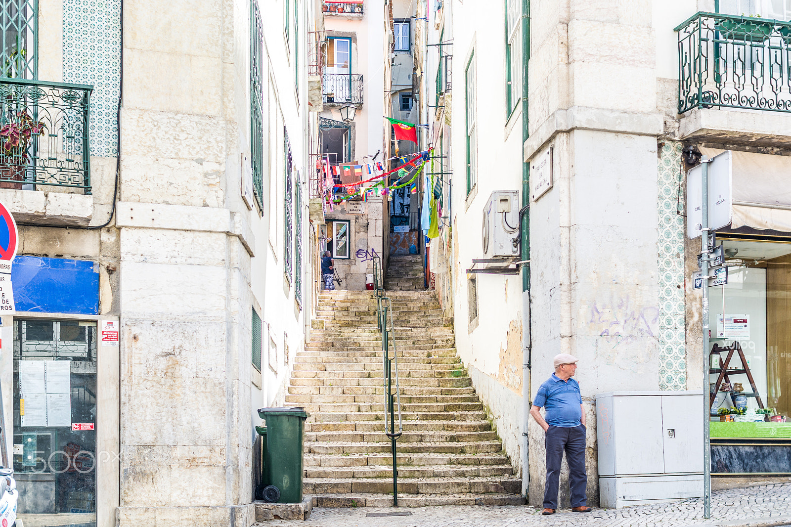 Nikon D7100 + Sigma 30mm F1.4 EX DC HSM sample photo. Lisbon beauty photography