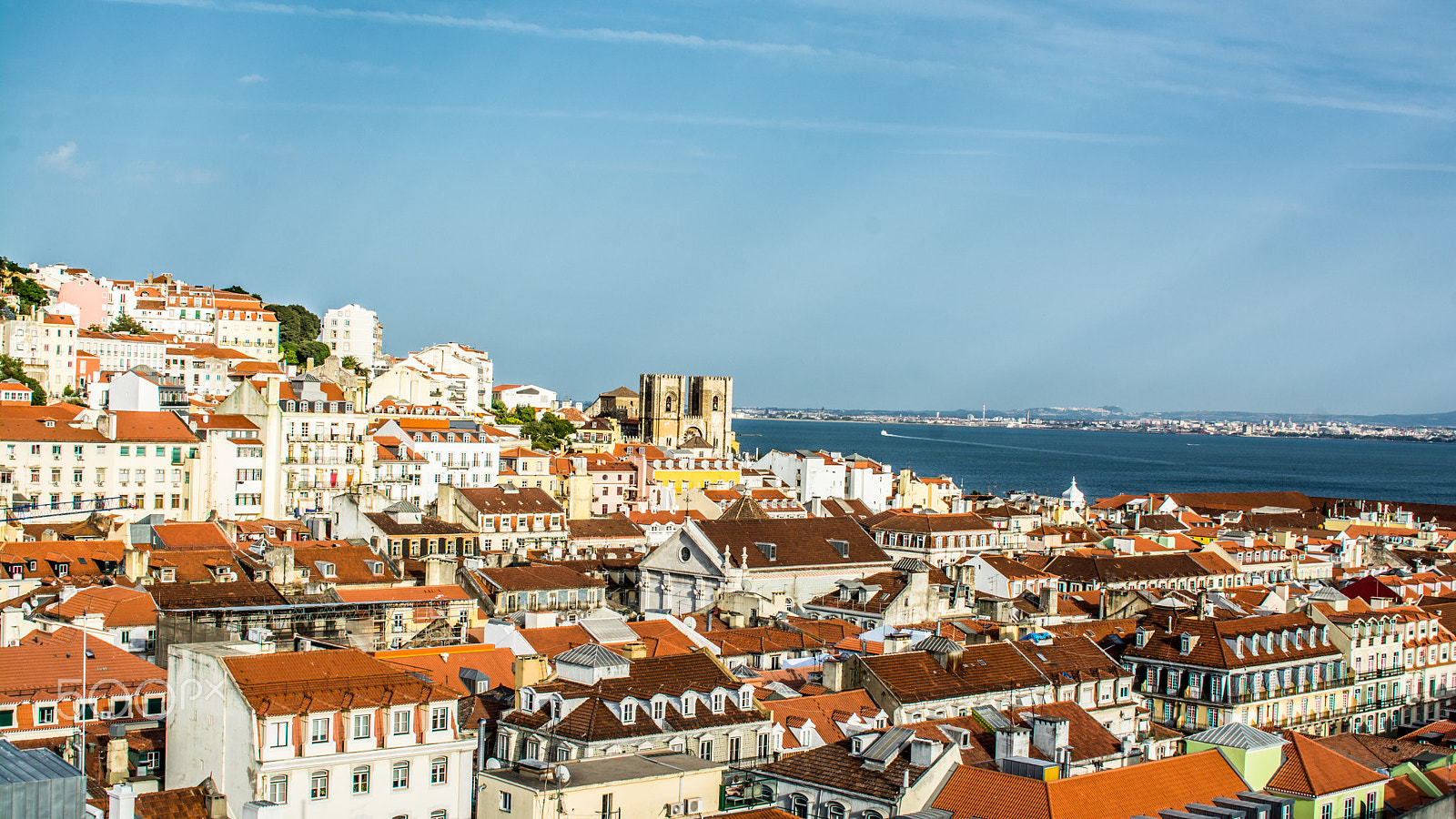 Nikon D7100 + Sigma 30mm F1.4 EX DC HSM sample photo. Lisbon beauty photography