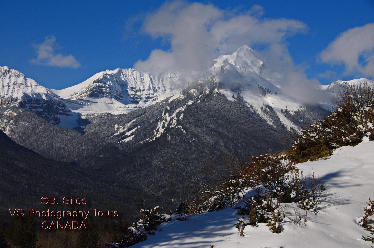 Pentax K-5 IIs sample photo. Across the valley photography