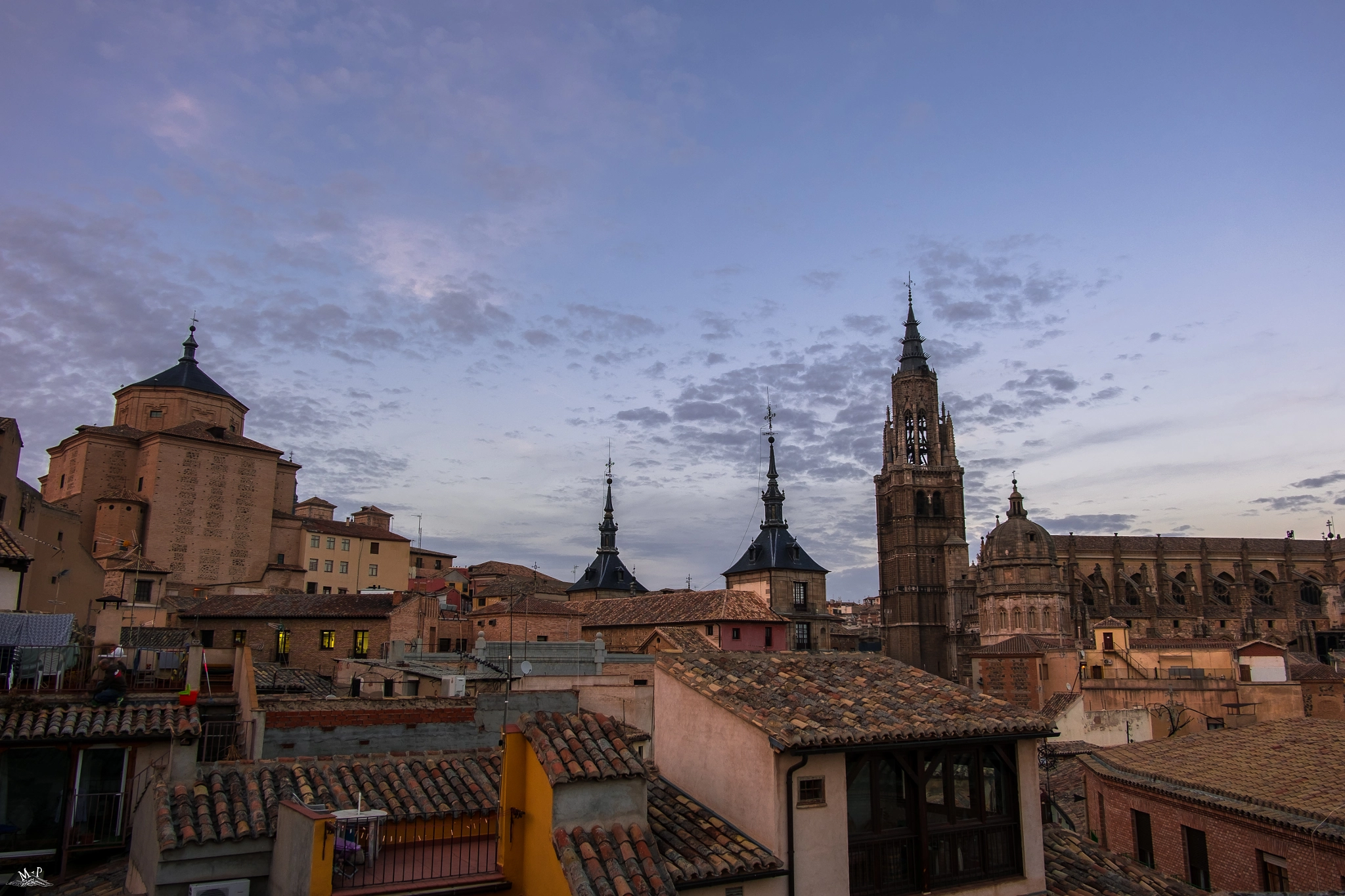 Fujifilm X-T1 sample photo. Toledo's roofs photography