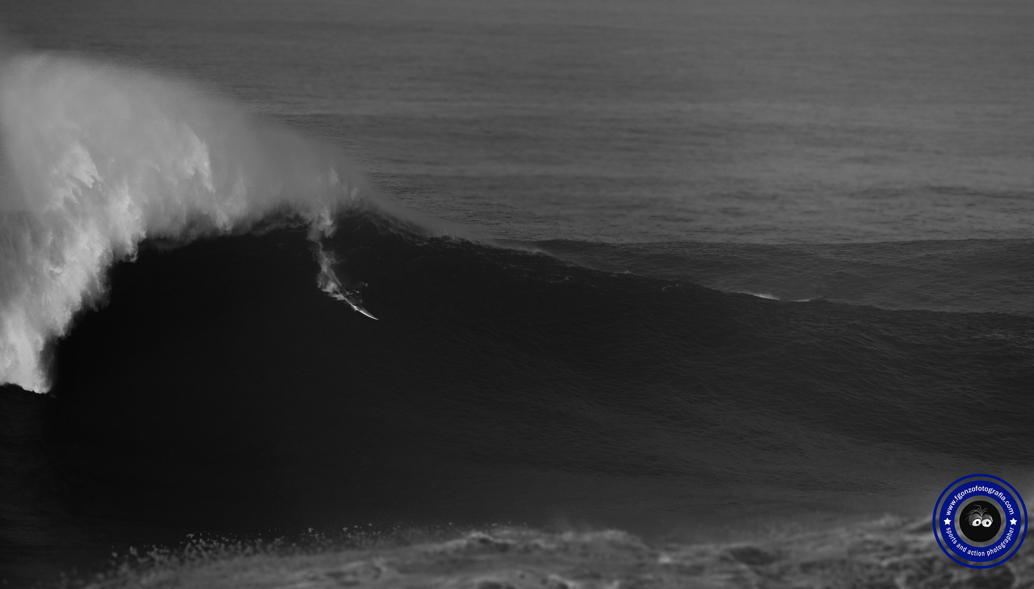 Nikon AF-S Nikkor 400mm F2.8G ED VR II sample photo. Fearless rider, nazaré. photography