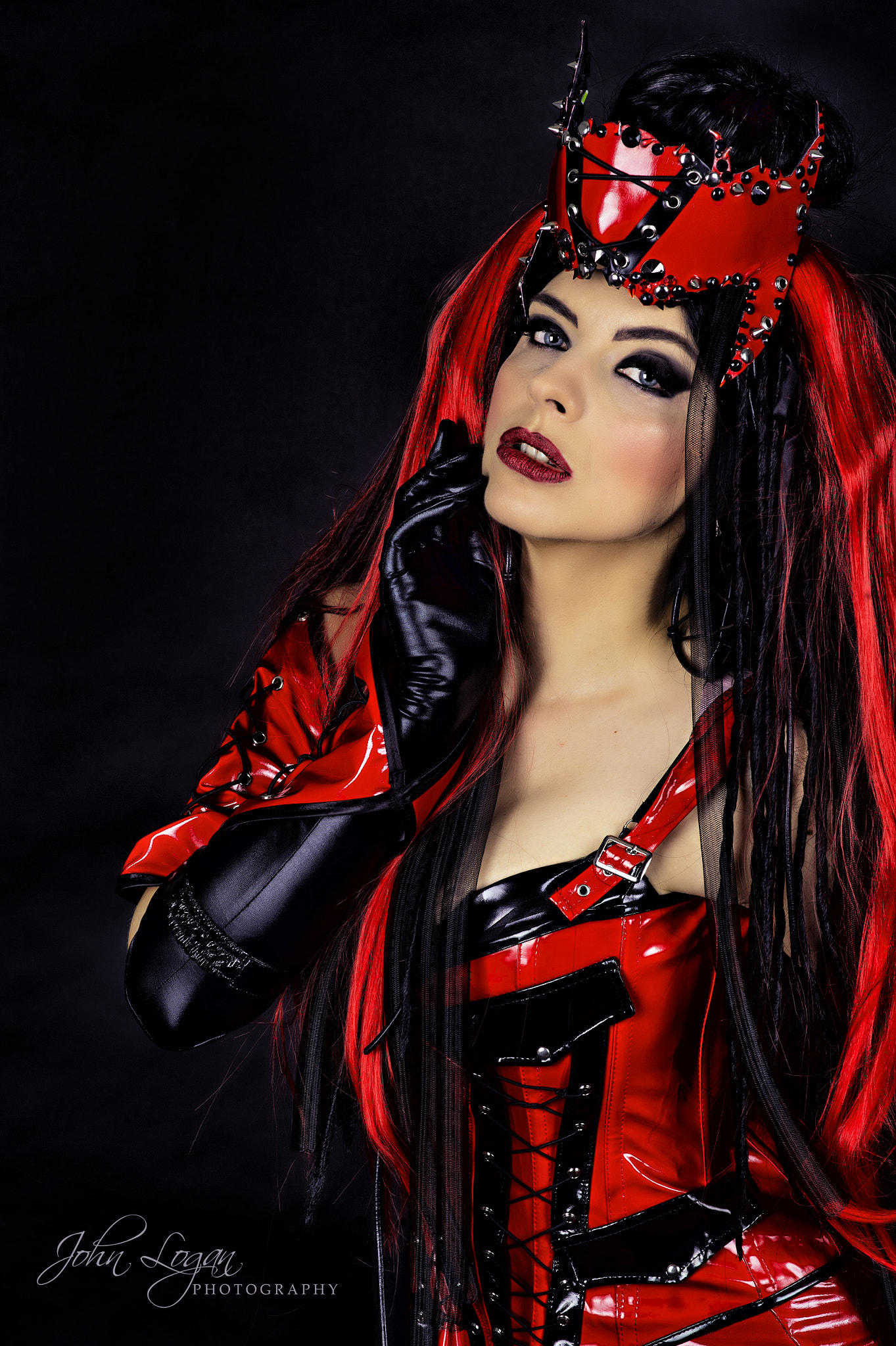 Nikon D4 + Nikon AF-S Nikkor 85mm F1.8G sample photo. Fantasy queen photography