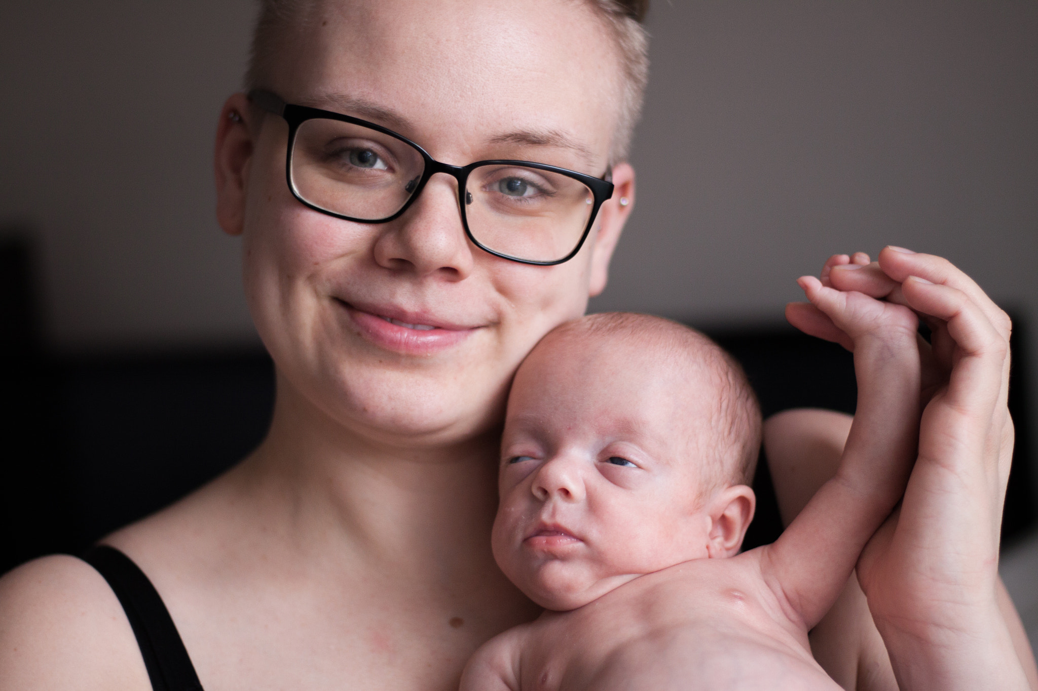 Canon EOS 50D + Canon EF 50mm F1.8 STM sample photo. Mother & daughter photography