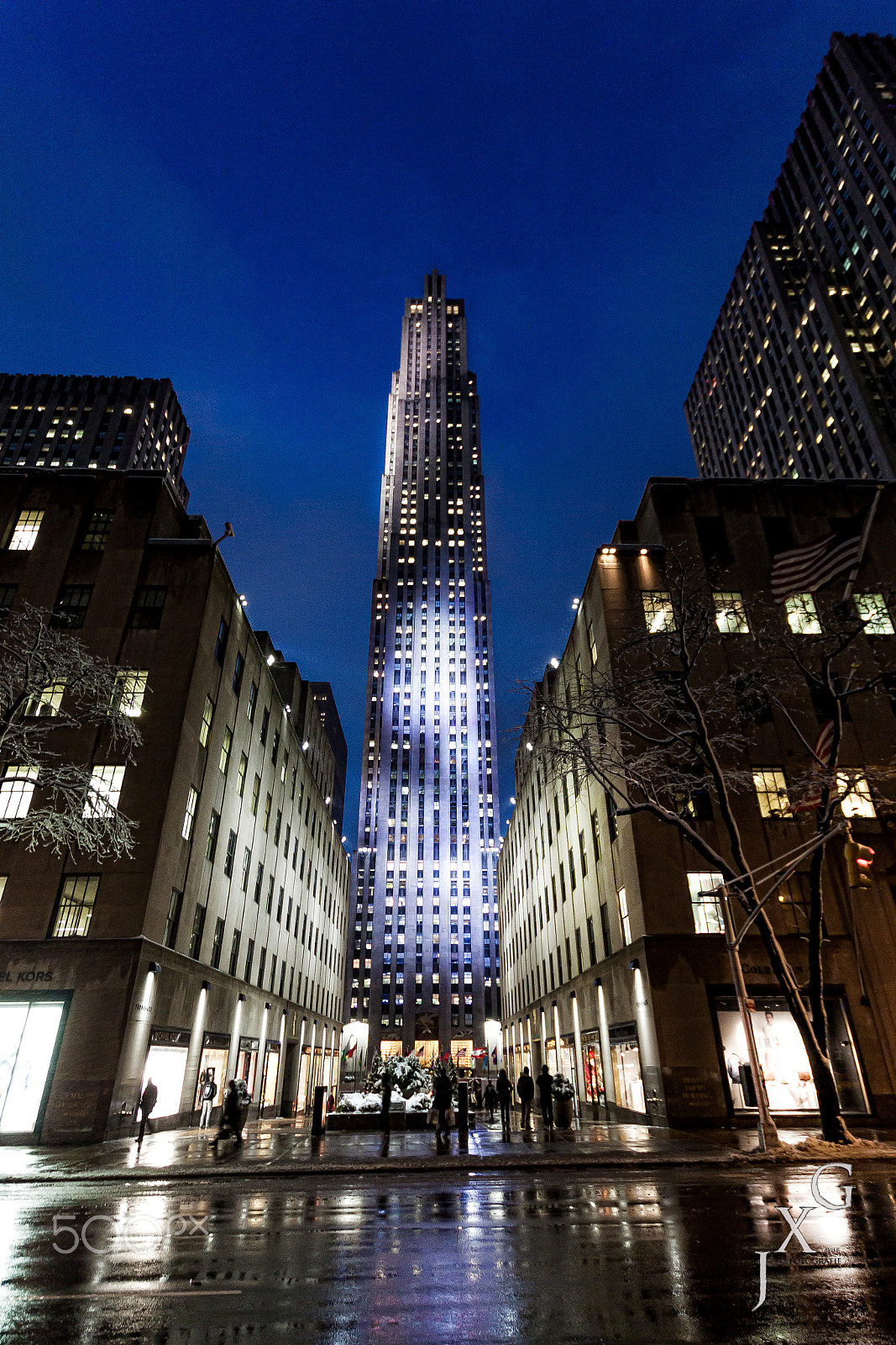 Sigma 10-20mm F3.5 EX DC HSM sample photo. Rockefeller photography