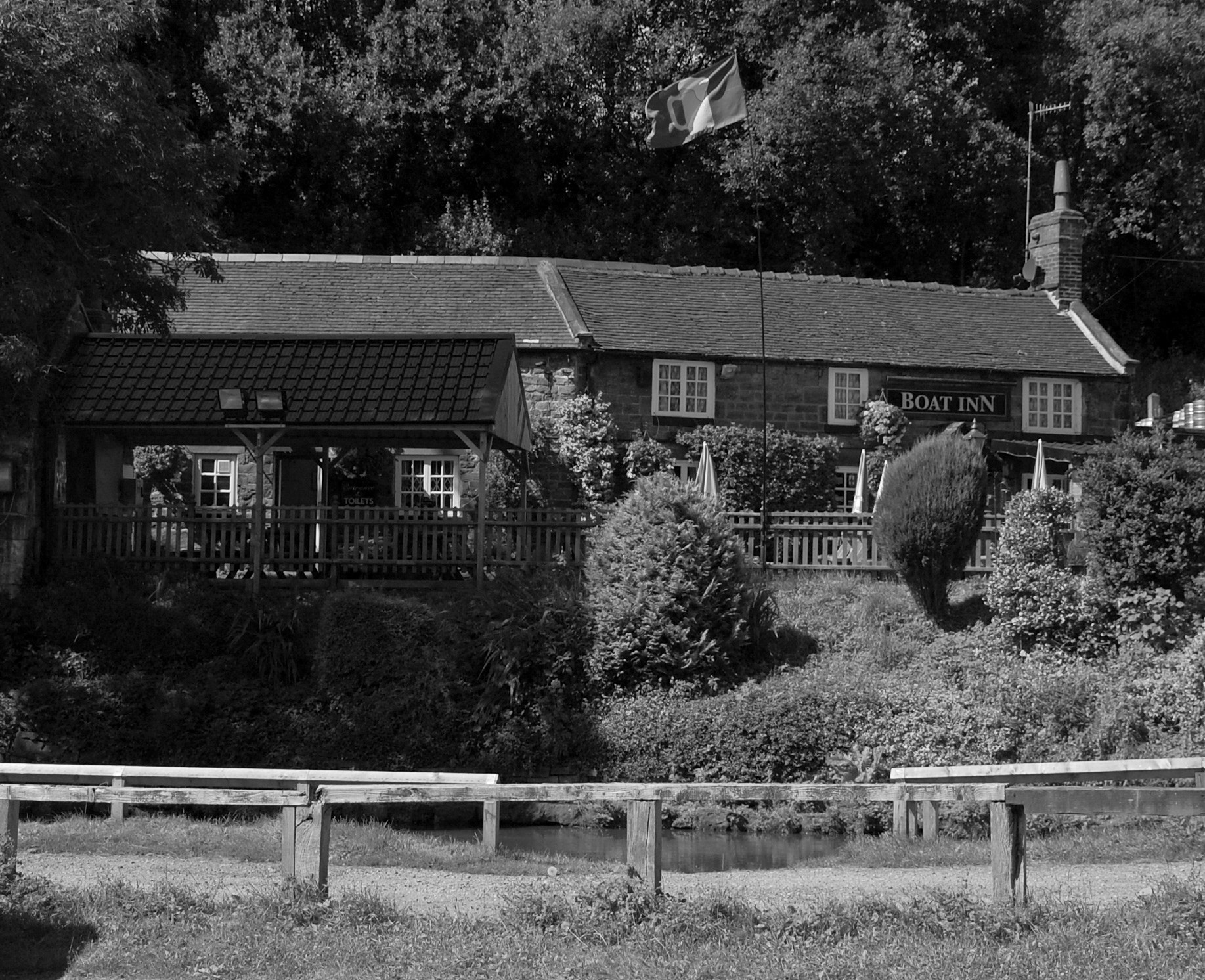Nikon D40 sample photo. The boat inn pub in cheddleton, staffordshire photography