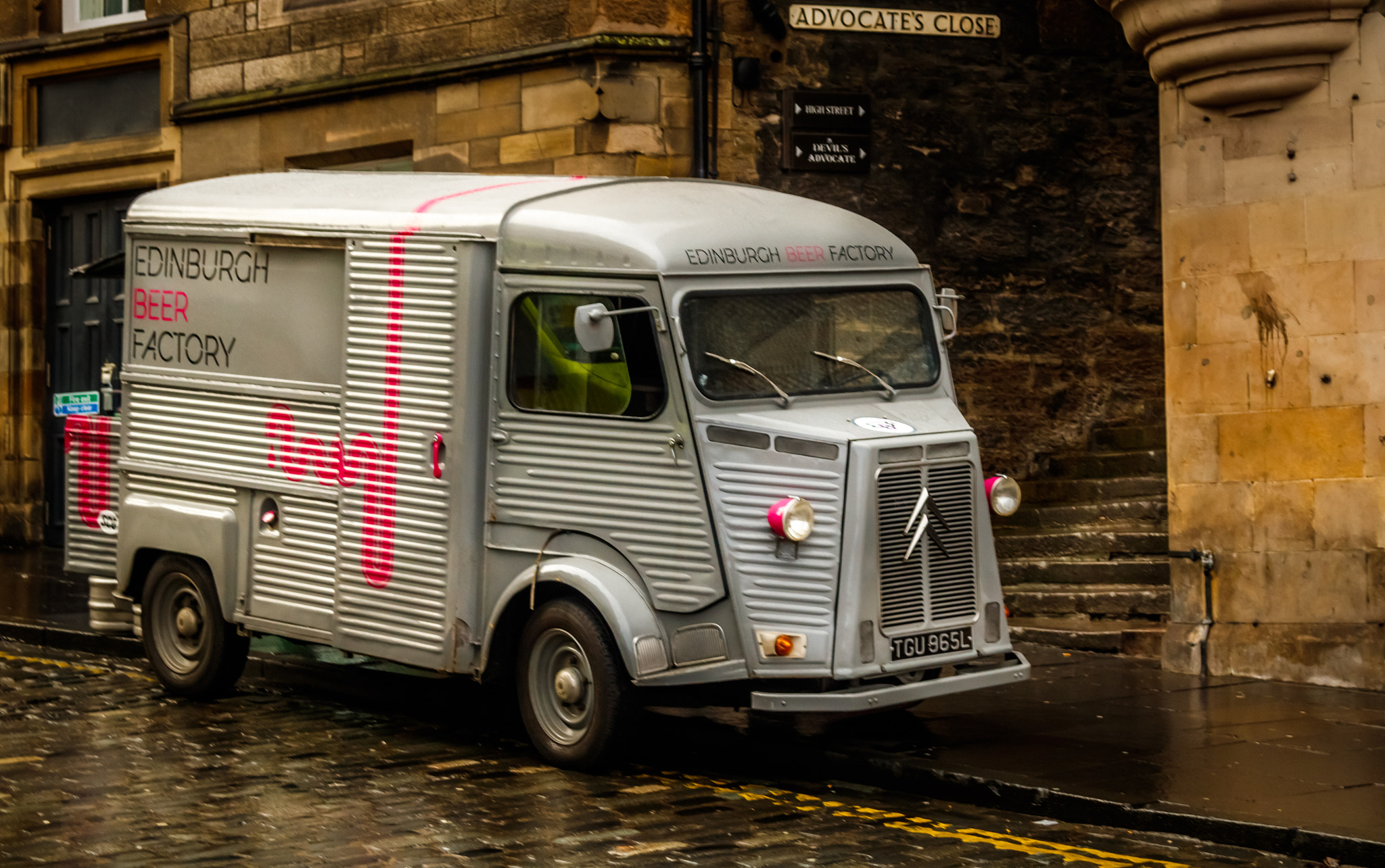 Canon EF 24-85mm F3.5-4.5 USM sample photo. Edinburgh (scotland) photography