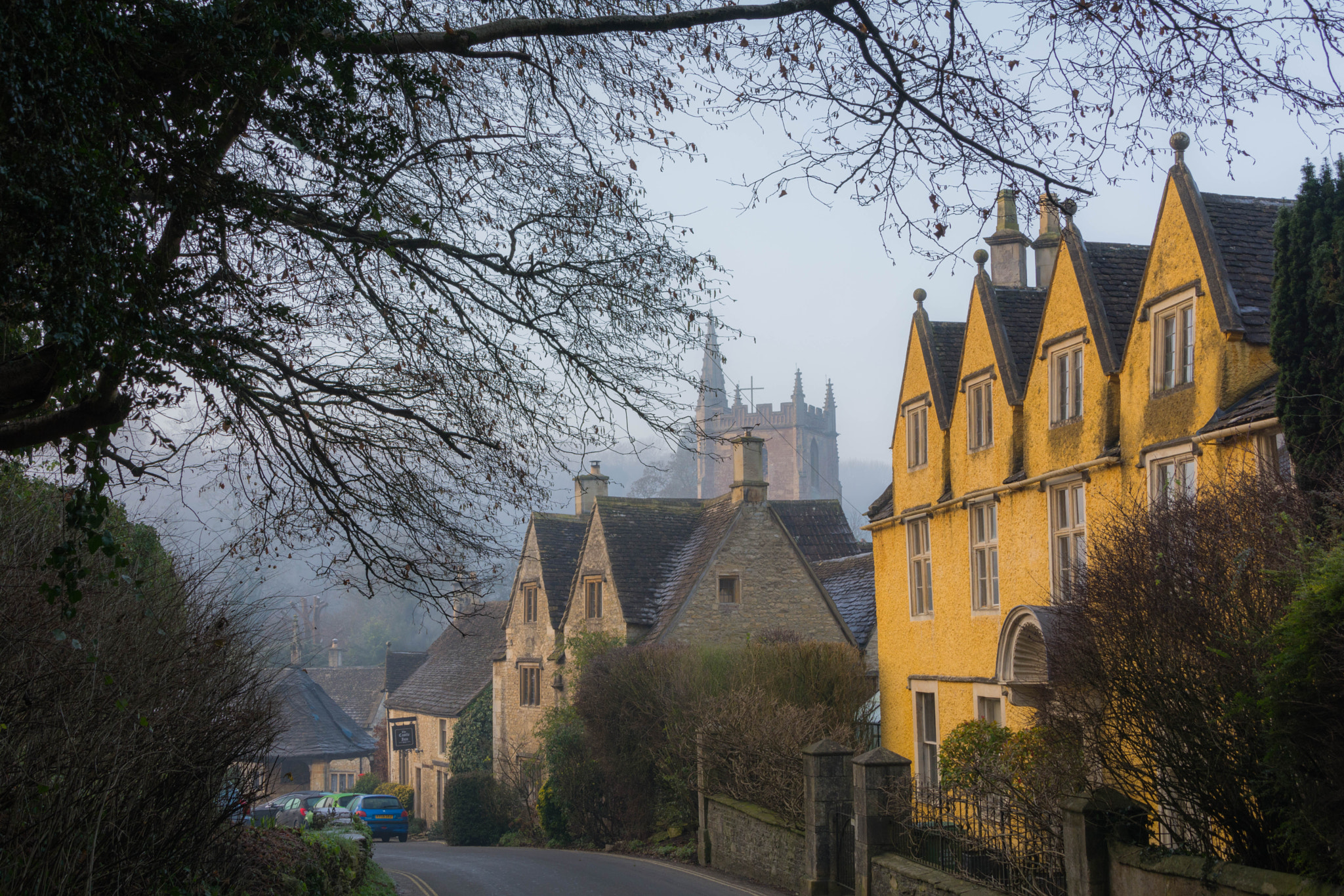 Sigma 28-300mm F3.5-6.3 DG Macro sample photo. Castle coombe 1 photography