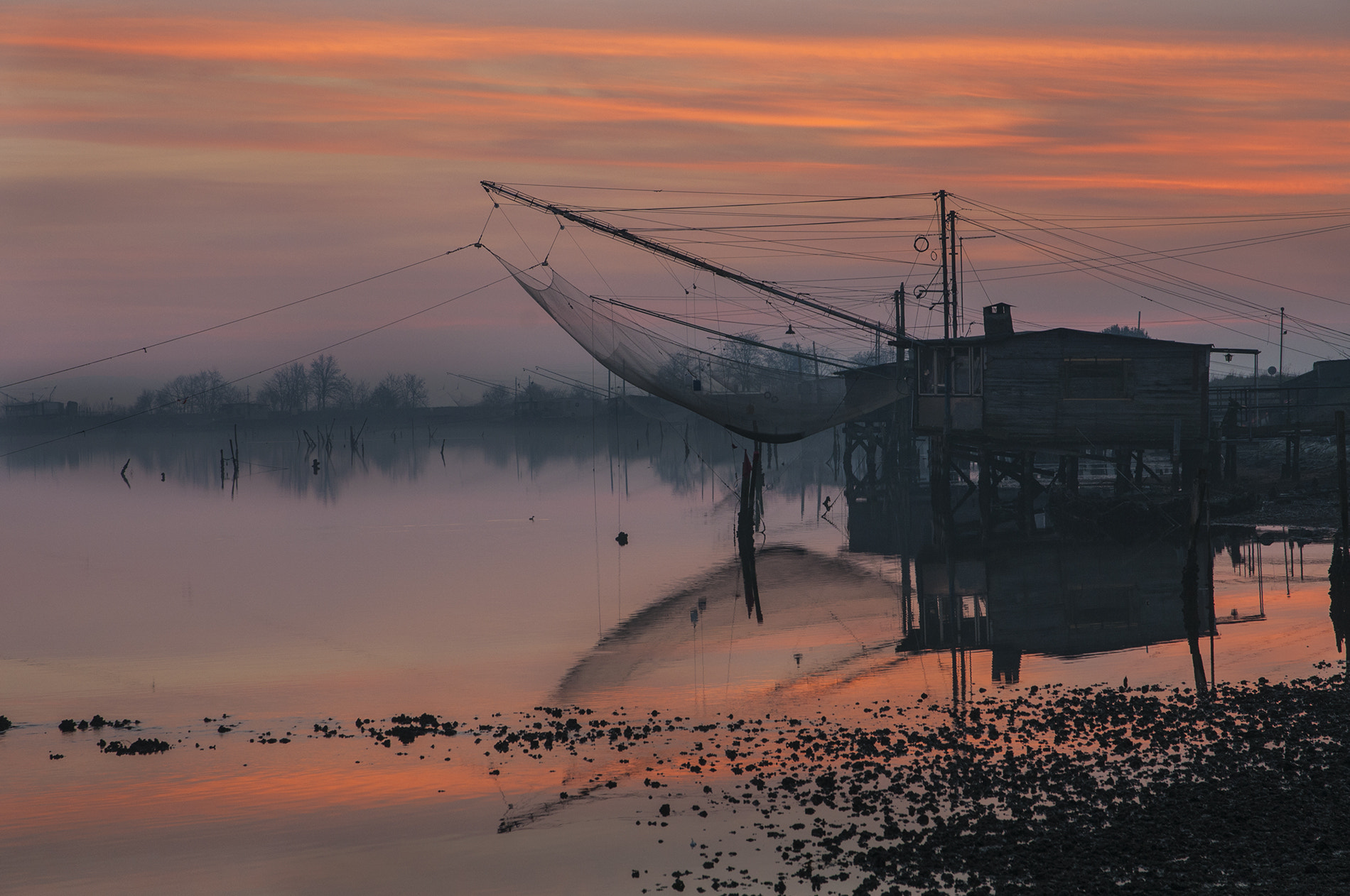 Sigma 17-70mm F2.8-4 DC Macro OS HSM | C sample photo. Tramonto a comacchio photography
