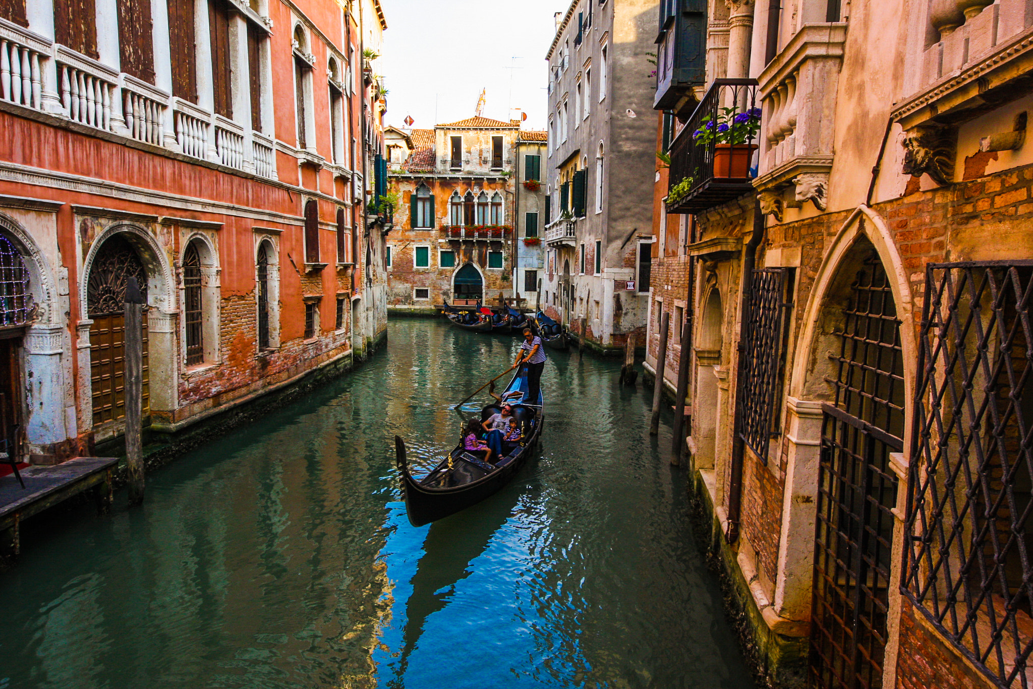 Canon EOS 40D + Sigma 8-16mm F4.5-5.6 DC HSM sample photo. Venice, italy photography