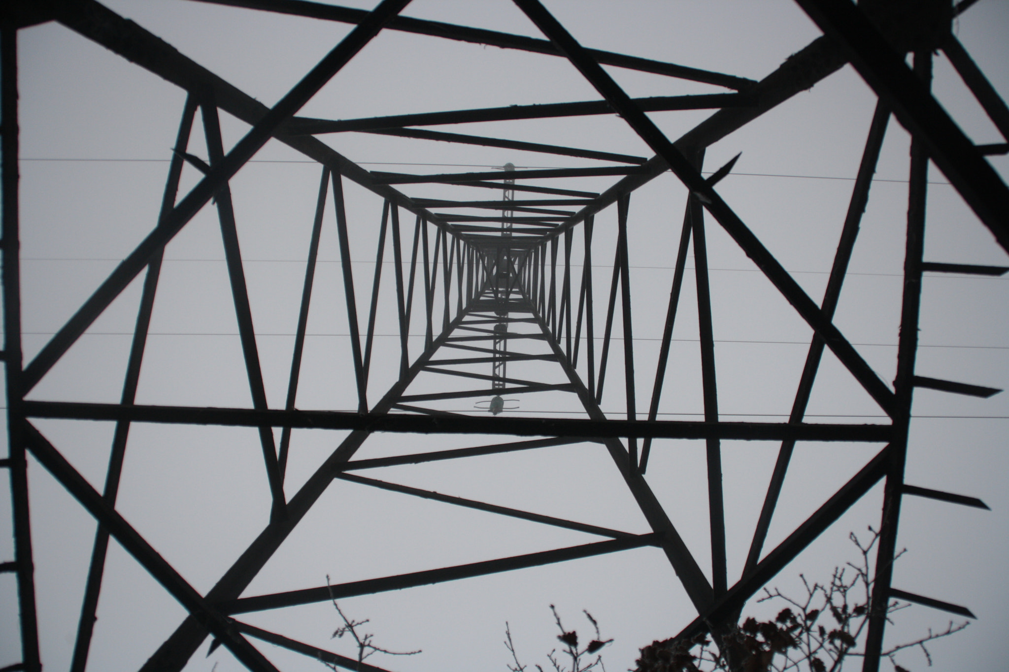 Canon EOS 1000D (EOS Digital Rebel XS / EOS Kiss F) sample photo. Strange lines photography