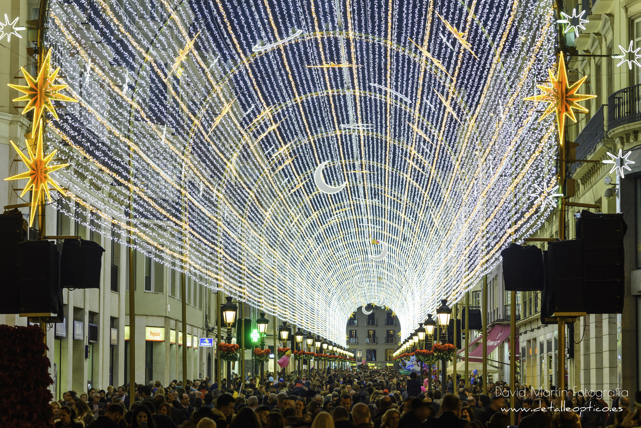 Nikon D810 + Nikon AF Nikkor 105mm F2D DC sample photo. Alumbrado luces de navidad 2017 photography