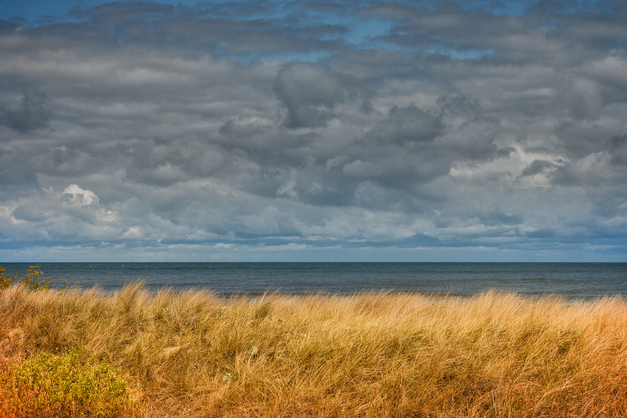 Canon EF-S 18-55mm F3.5-5.6 III sample photo. Wolken über der ostsee auf usedom photography