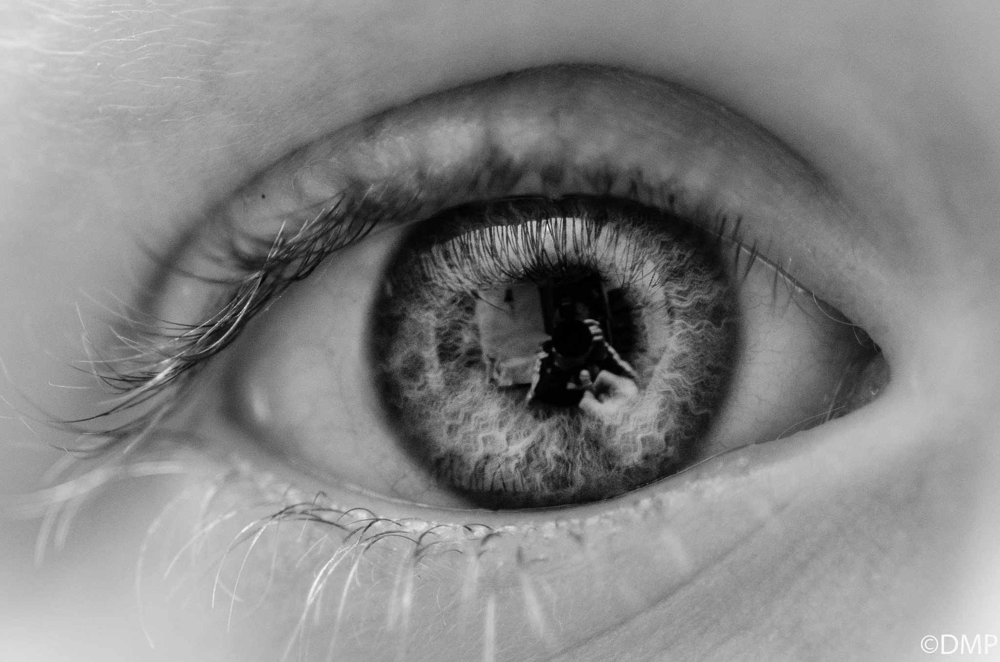 Tokina AT-X Pro 100mm F2.8 Macro sample photo. Eye photography