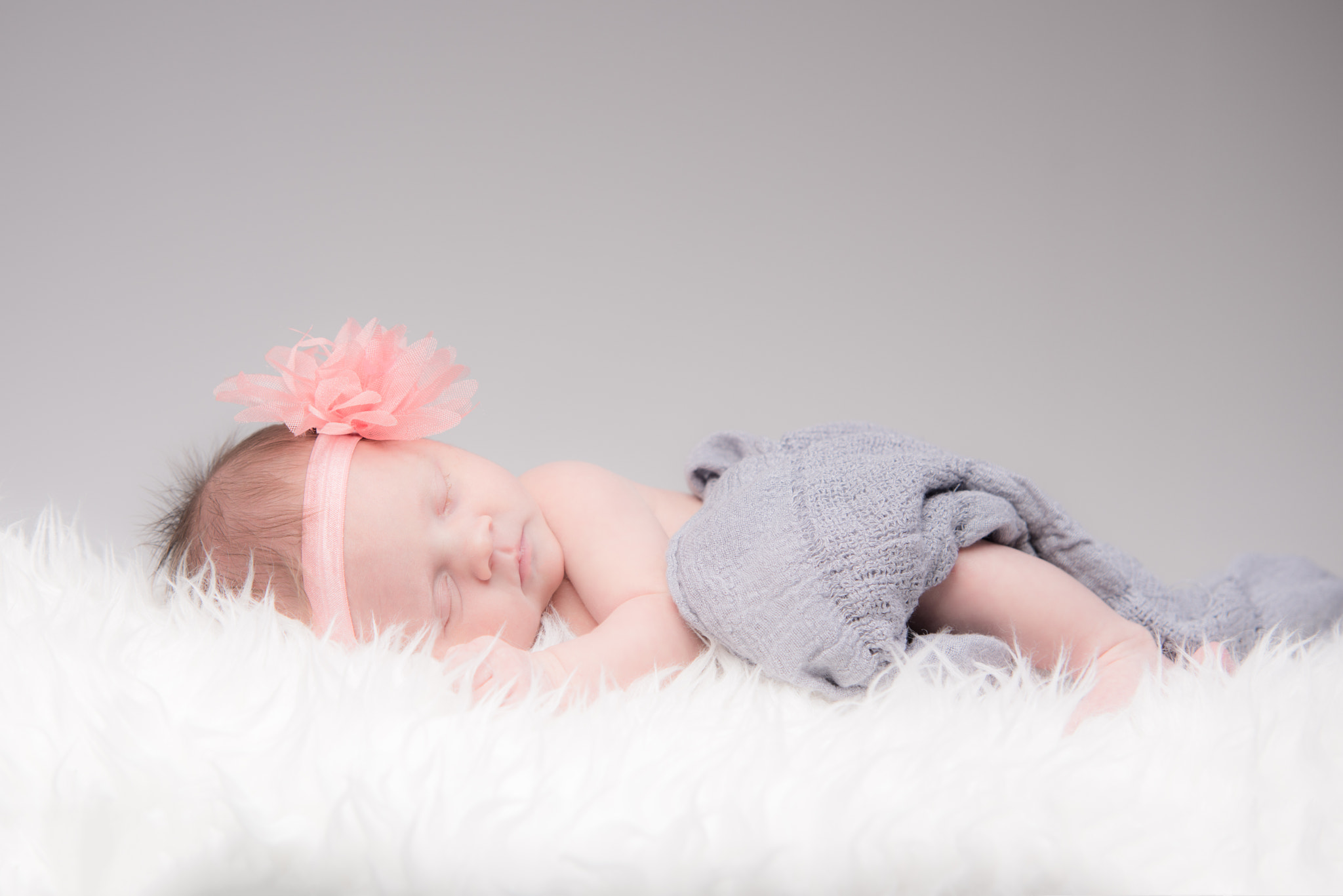 Sigma 70-200mm F2.8 EX DG Macro HSM II sample photo. Tenderness  photography