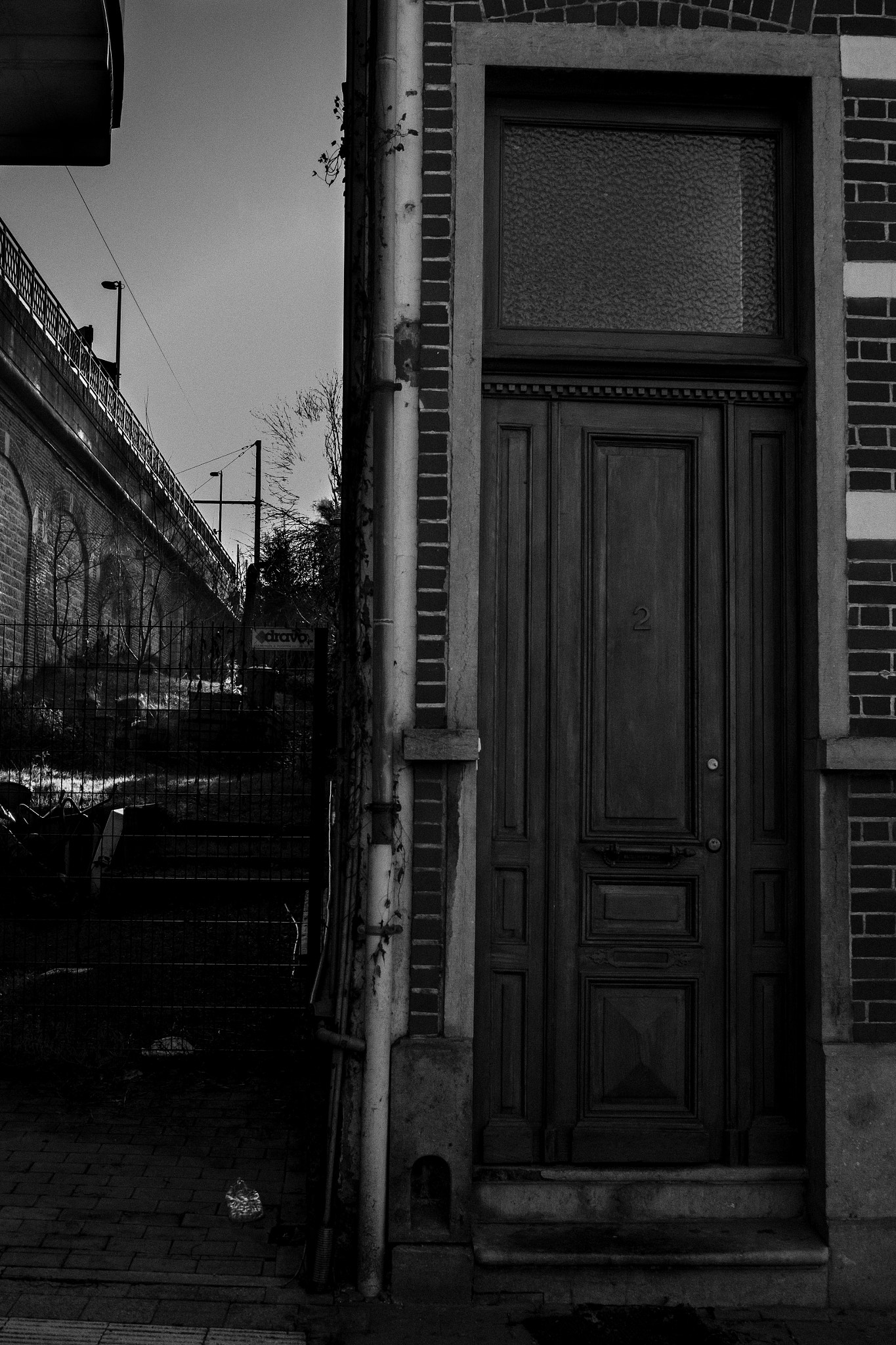 Fujifilm X-T1 + Fujifilm XF 27mm F2.8 sample photo. Not easy to sleep photography
