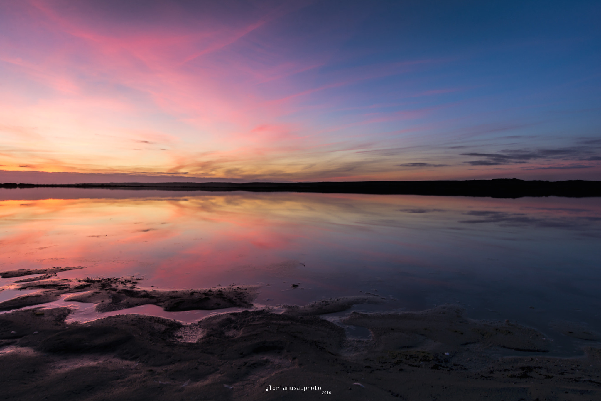 Nikon AF-S Nikkor 14-24mm F2.8G ED sample photo. Sunset reflection photography