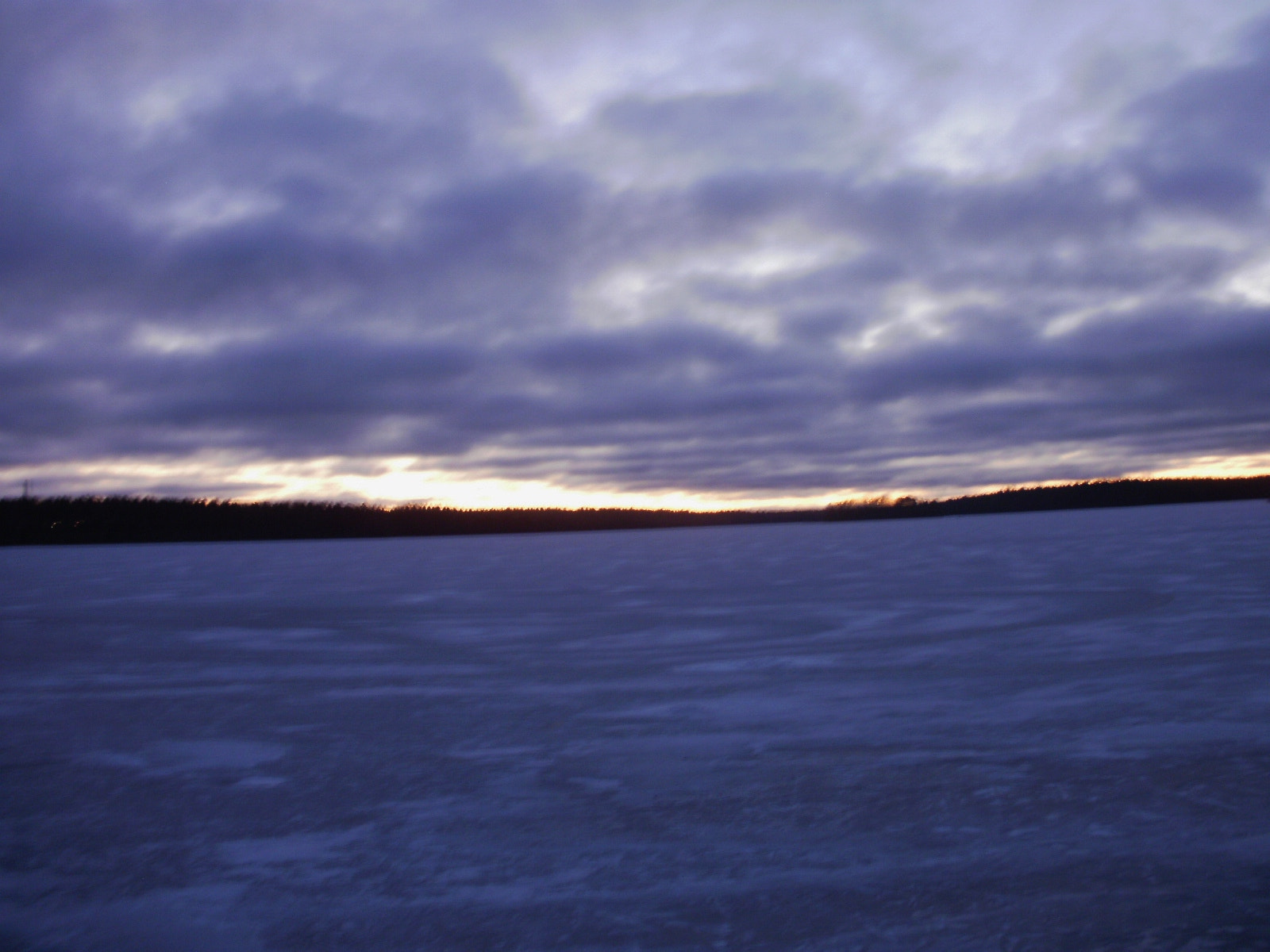 Olympus FE46,X41,X42 sample photo. Frozen lake 2 photography