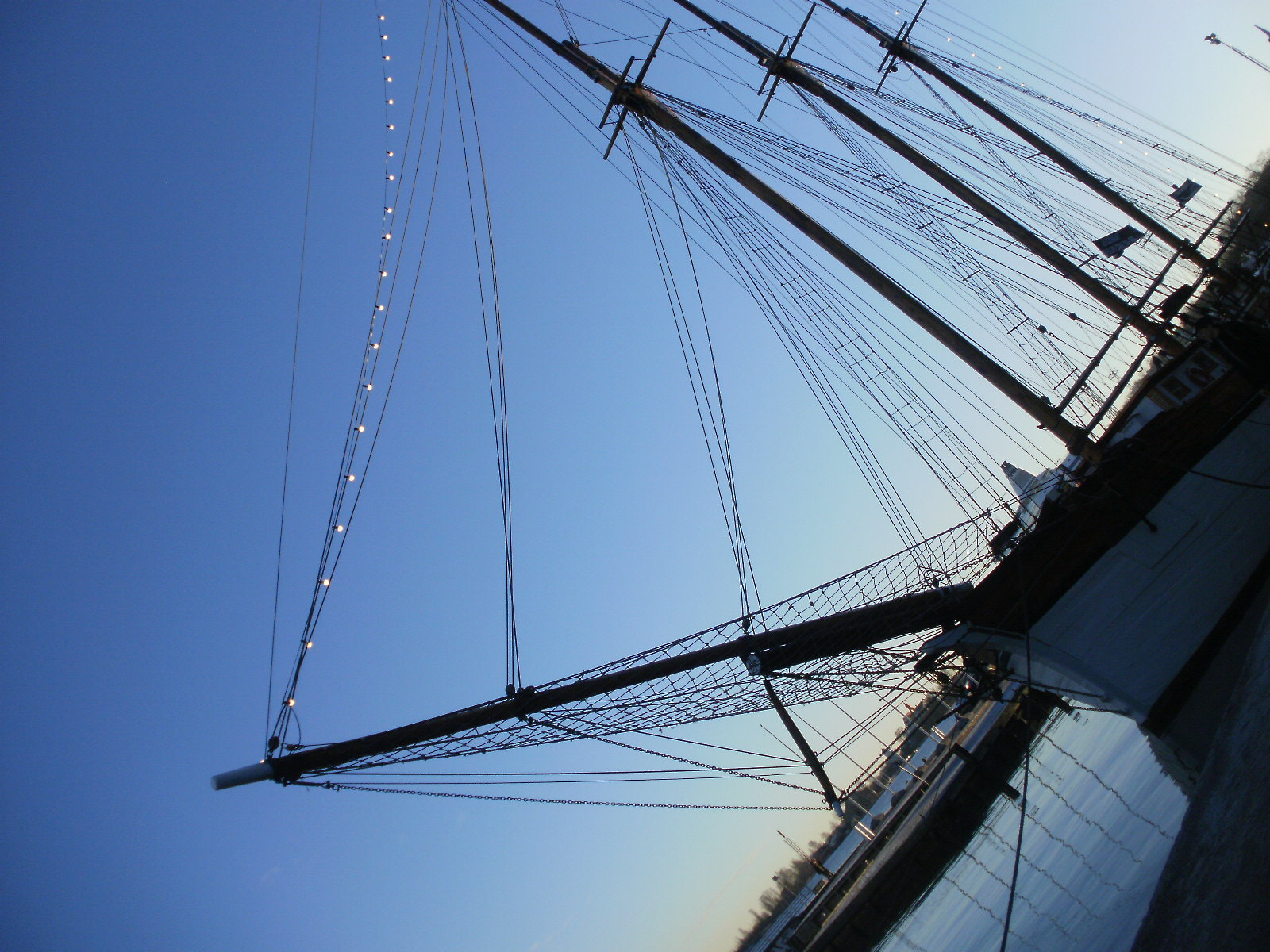 Olympus FE46,X41,X42 sample photo. Restaurant ship photography