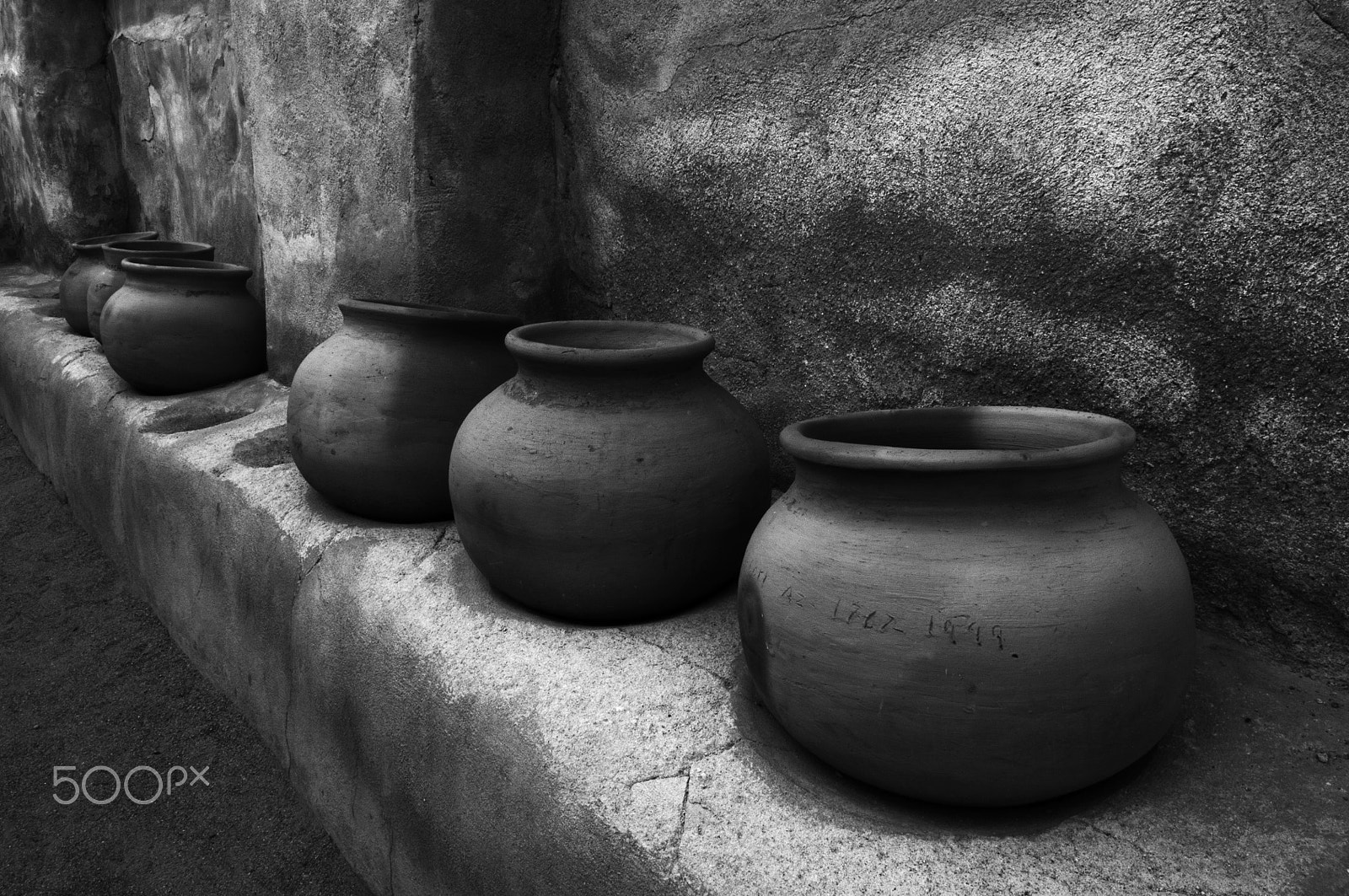 Nikon D2X sample photo. Pottery tumacacori arizona photography