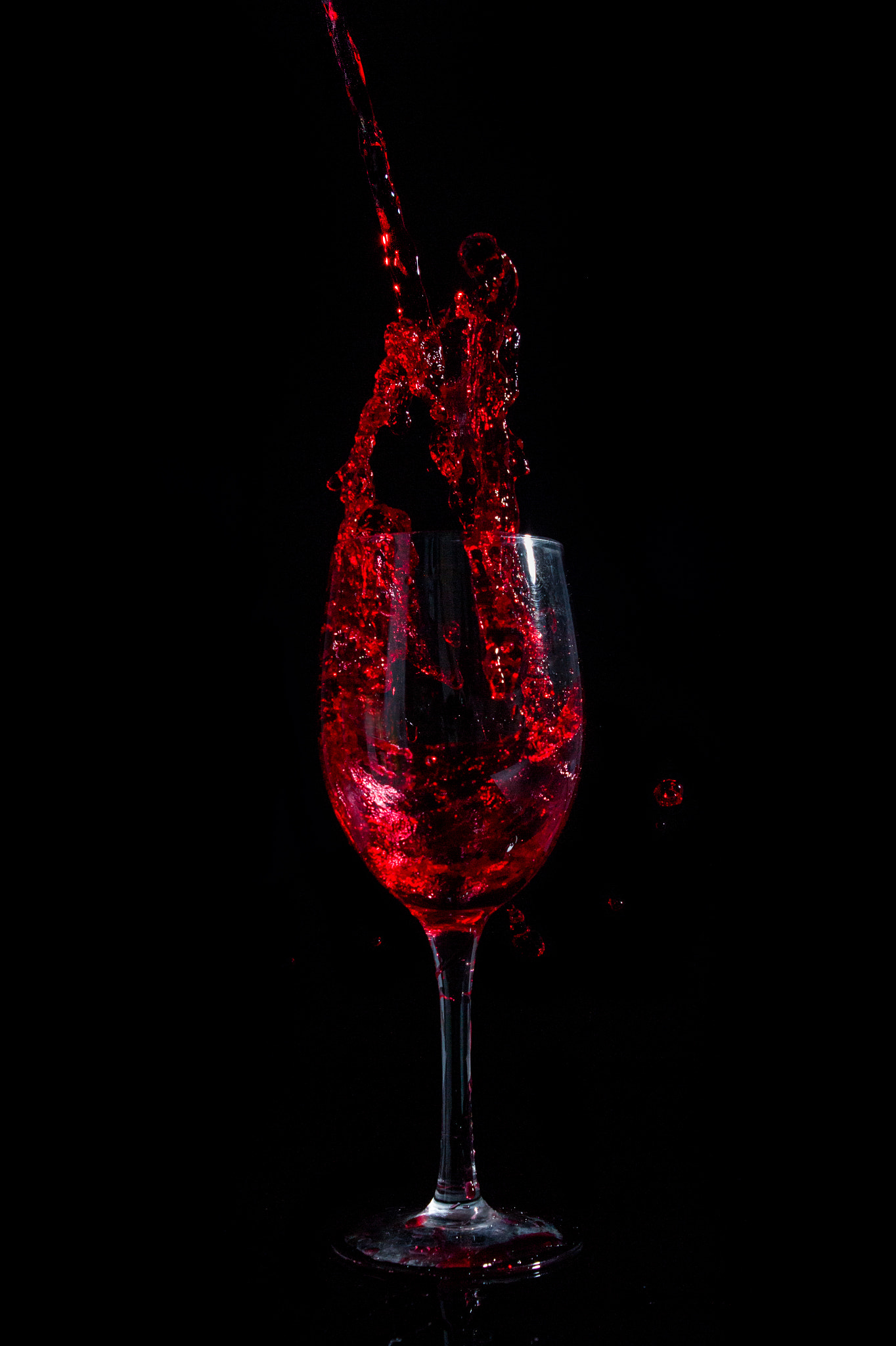 Canon EOS 700D (EOS Rebel T5i / EOS Kiss X7i) + Canon EF 24-70mm F2.8L USM sample photo. Wine me dine me sixtynine me i. photography
