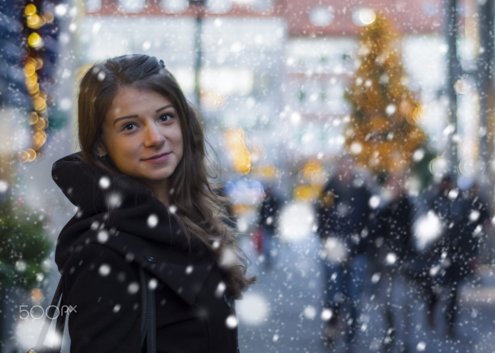 Nikon D5300 + Nikon AF Nikkor 50mm F1.8D sample photo. Snowy portrait photography