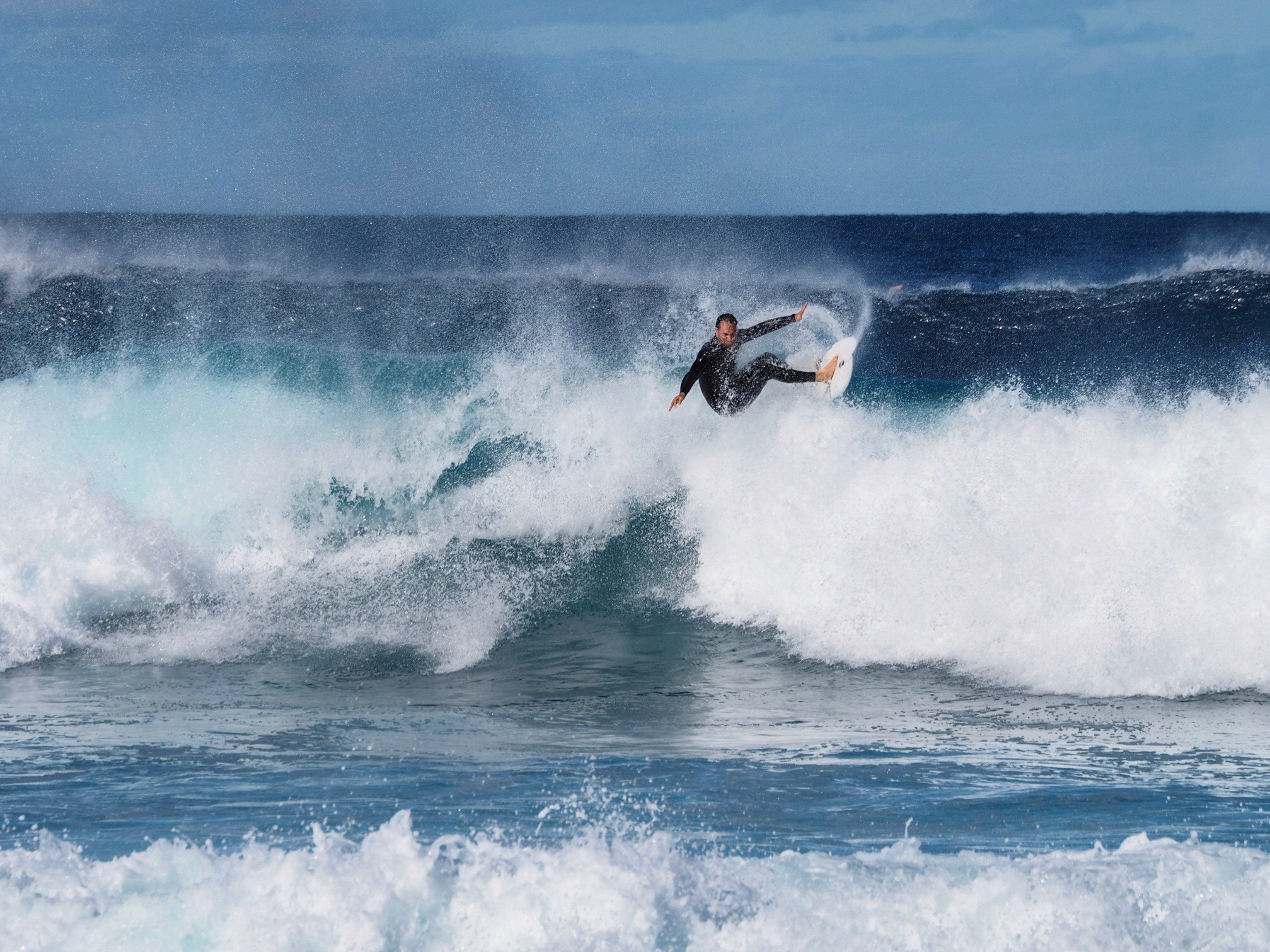 Olympus OM-D E-M1 sample photo. Surfing on the south coast  photography