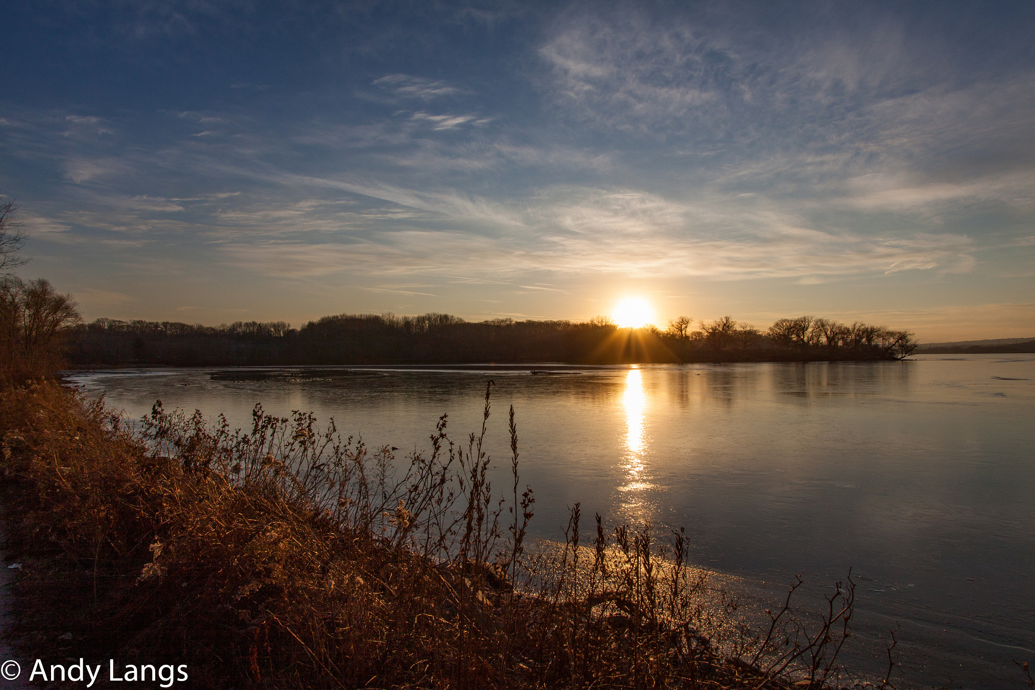 Canon EOS 50D + Canon EF-S 10-22mm F3.5-4.5 USM sample photo. Cootes paradise photography