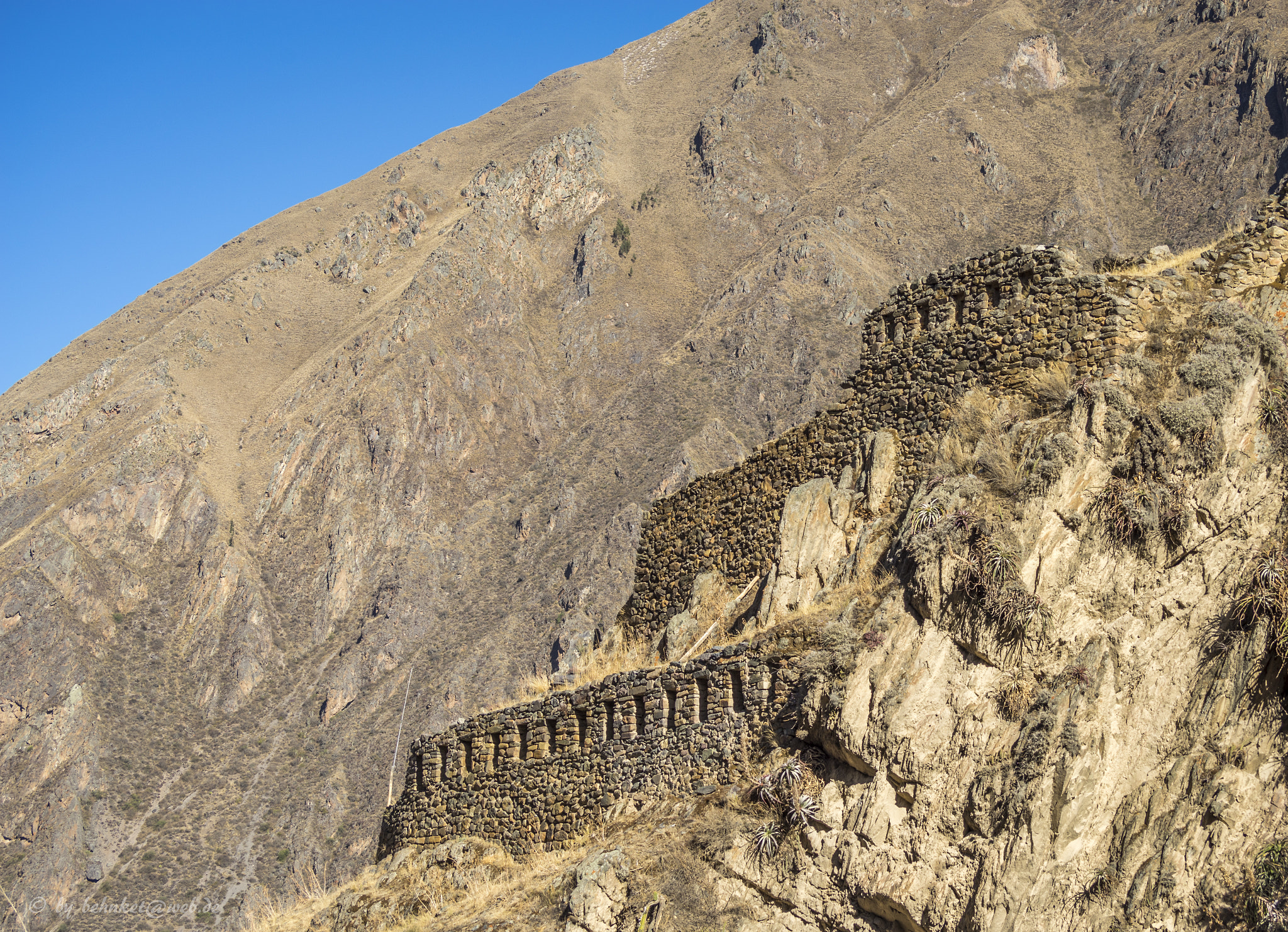 Sony 75-300mm F4.5-5.6 sample photo. Inca fortress photography