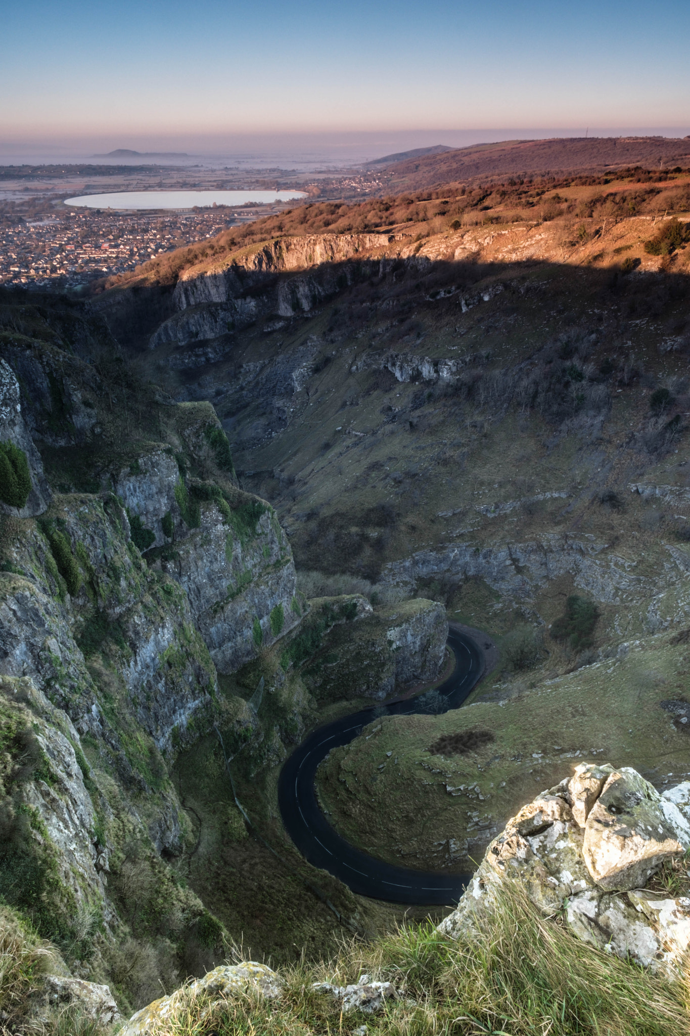 Fujifilm X-T2 + Fujifilm XF 14mm F2.8 R sample photo. Cheddar gorge in somerset, uk photography