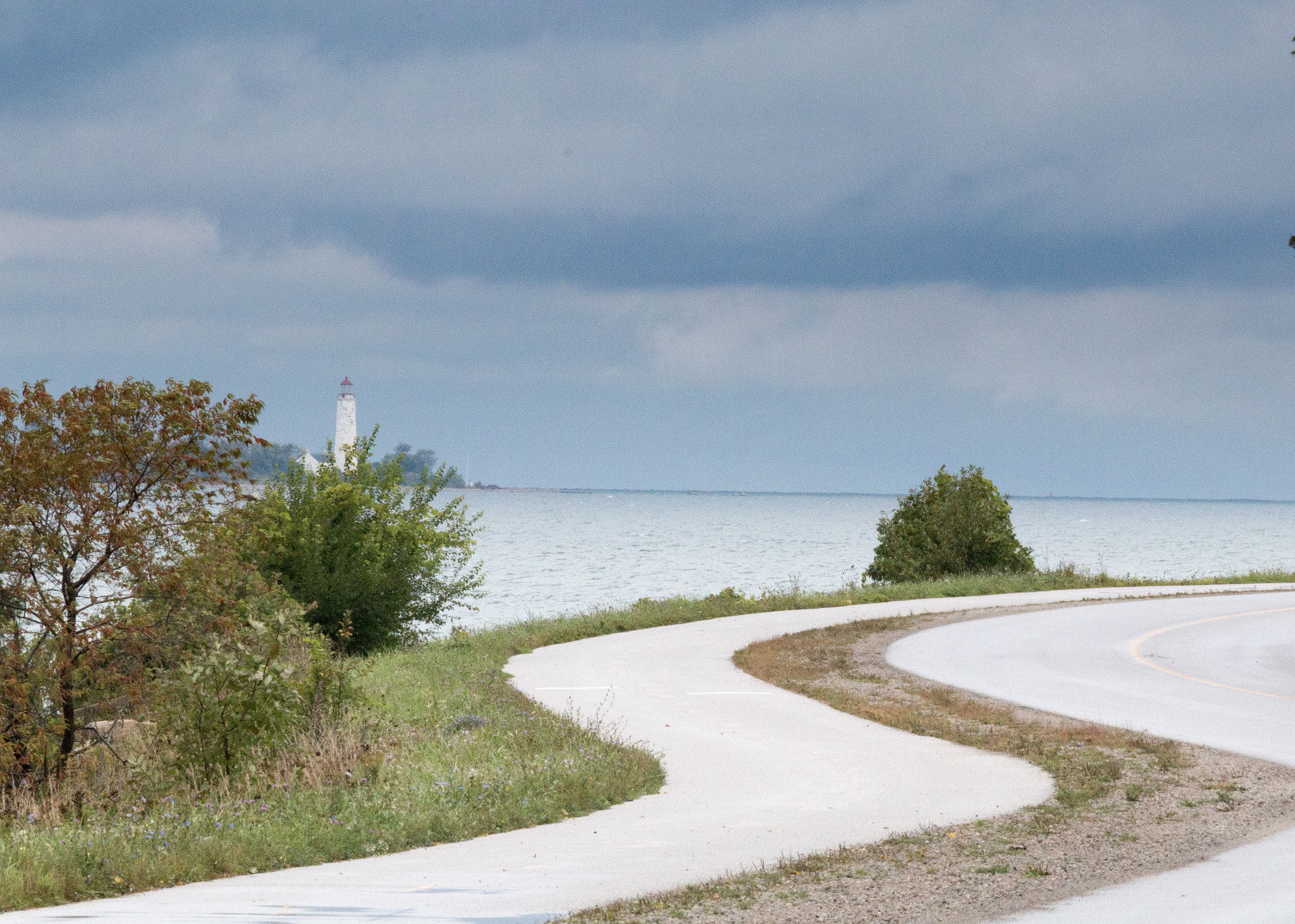 Canon EF-S 55-250mm F4-5.6 IS STM sample photo. Port elgin ontario has a nice scenic drive along the shore of lake huron photography
