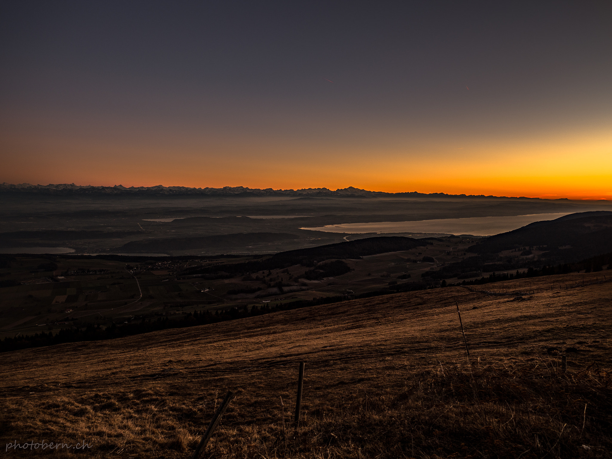 Olympus OM-D E-M1 Mark II + Olympus M.Zuiko Digital ED 7-14mm F2.8 PRO sample photo. Feld see und berge photography